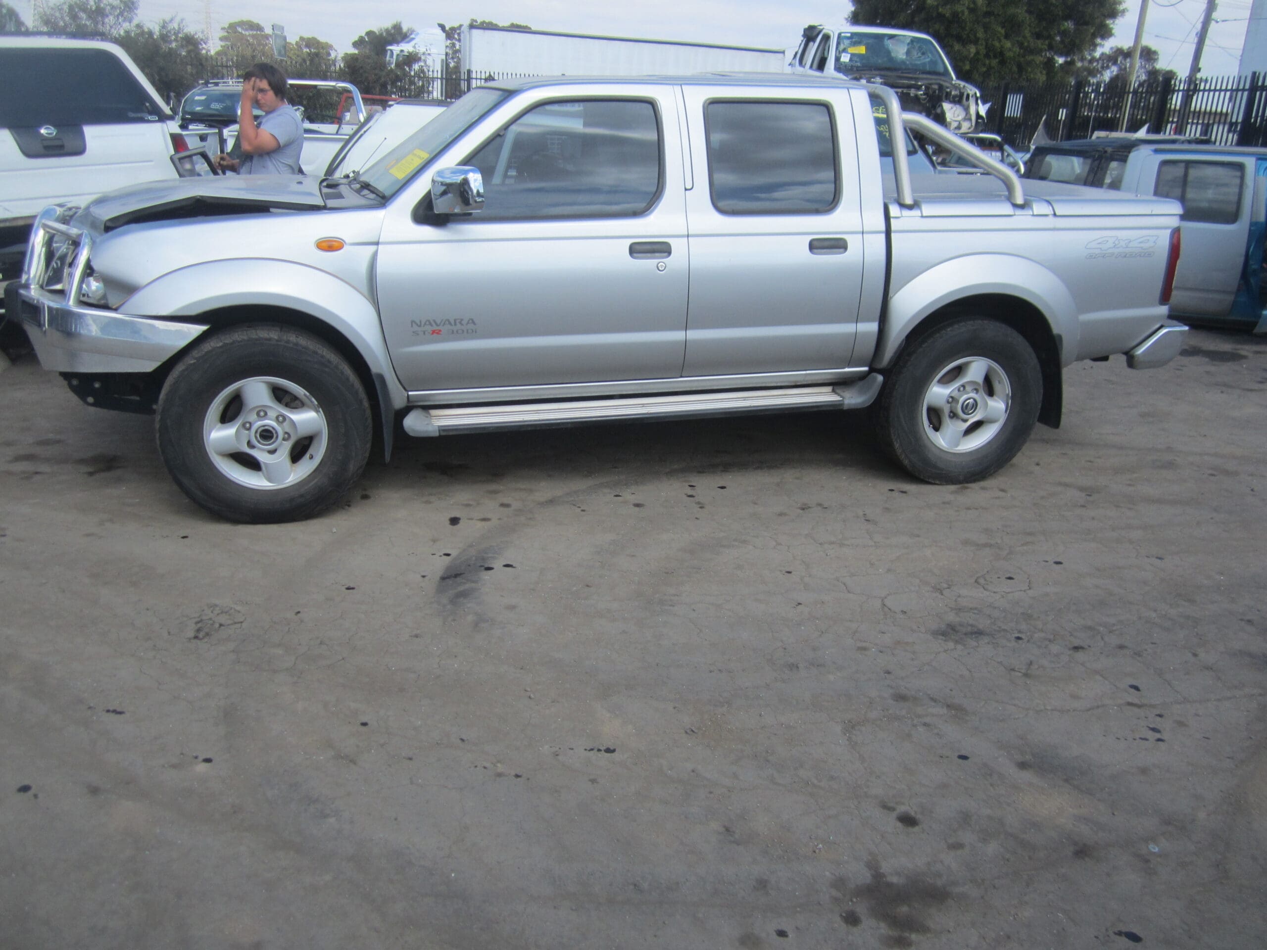 NISSAN NAVARA D22 STR ZD30 DIESEL MAN 2005 WRECKING