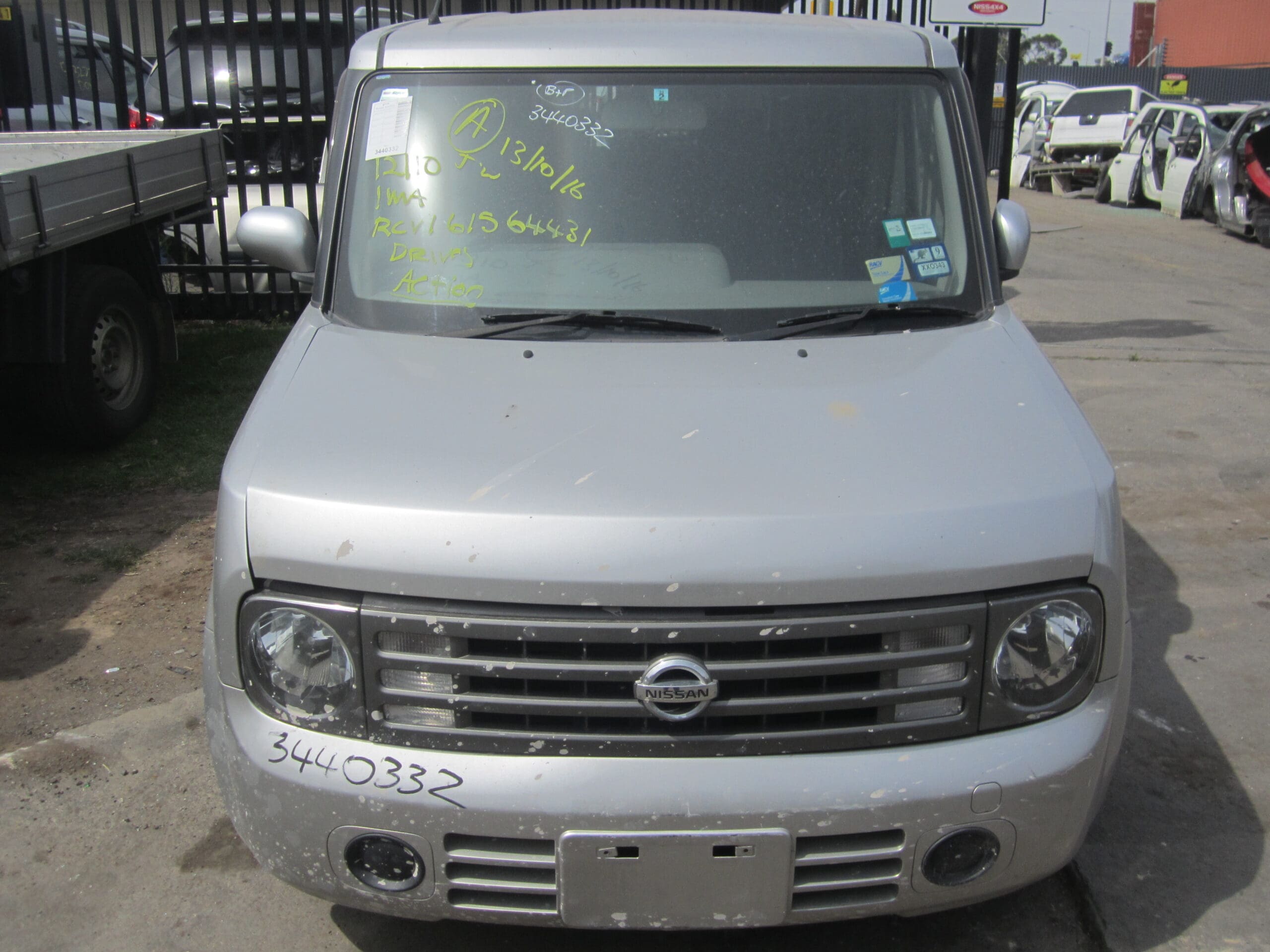 NISSAN CUBE Z11 2003 WRECKING
