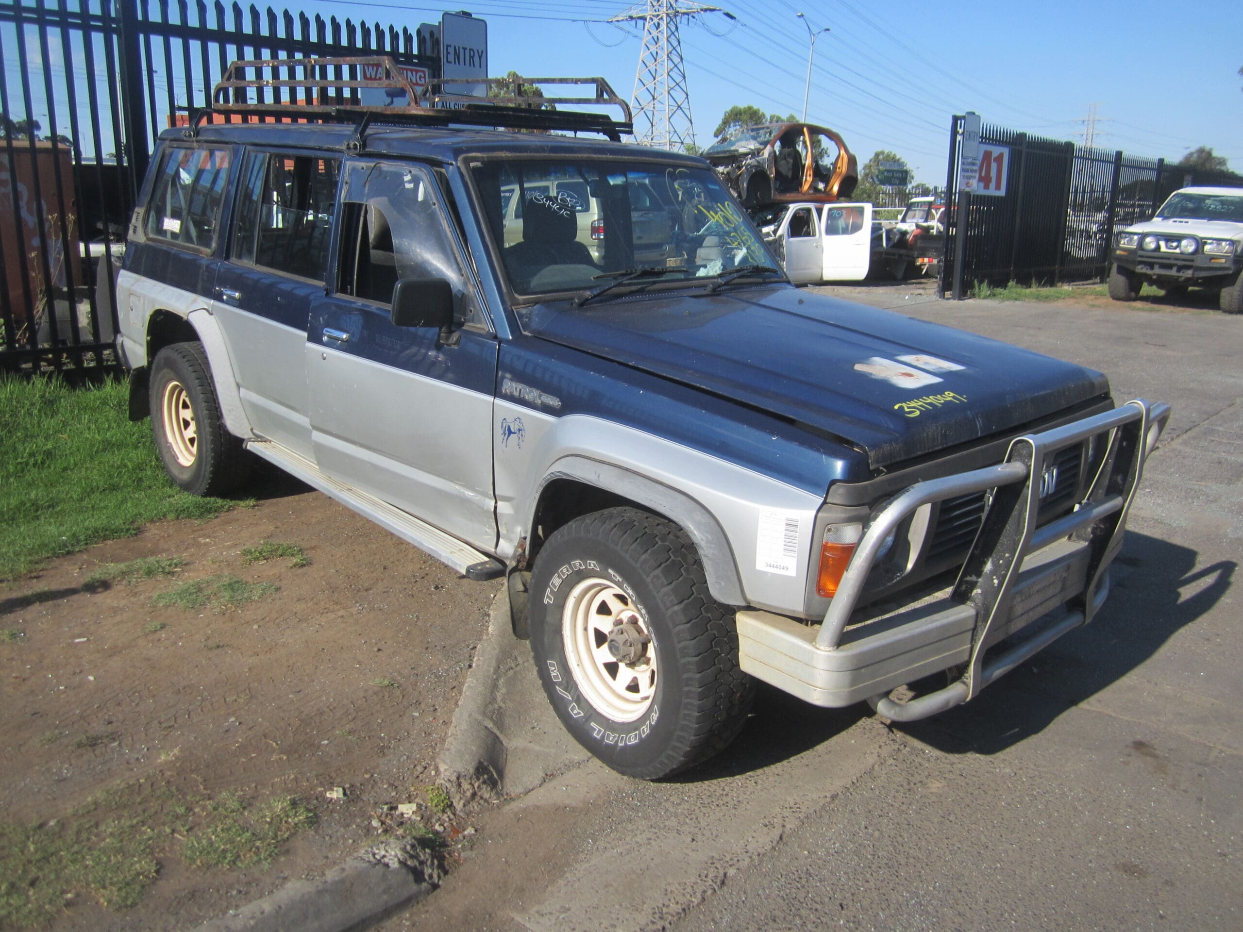 NISSAN PATROL Y60 GQ TB42 CARBY 1989 WRECKING
