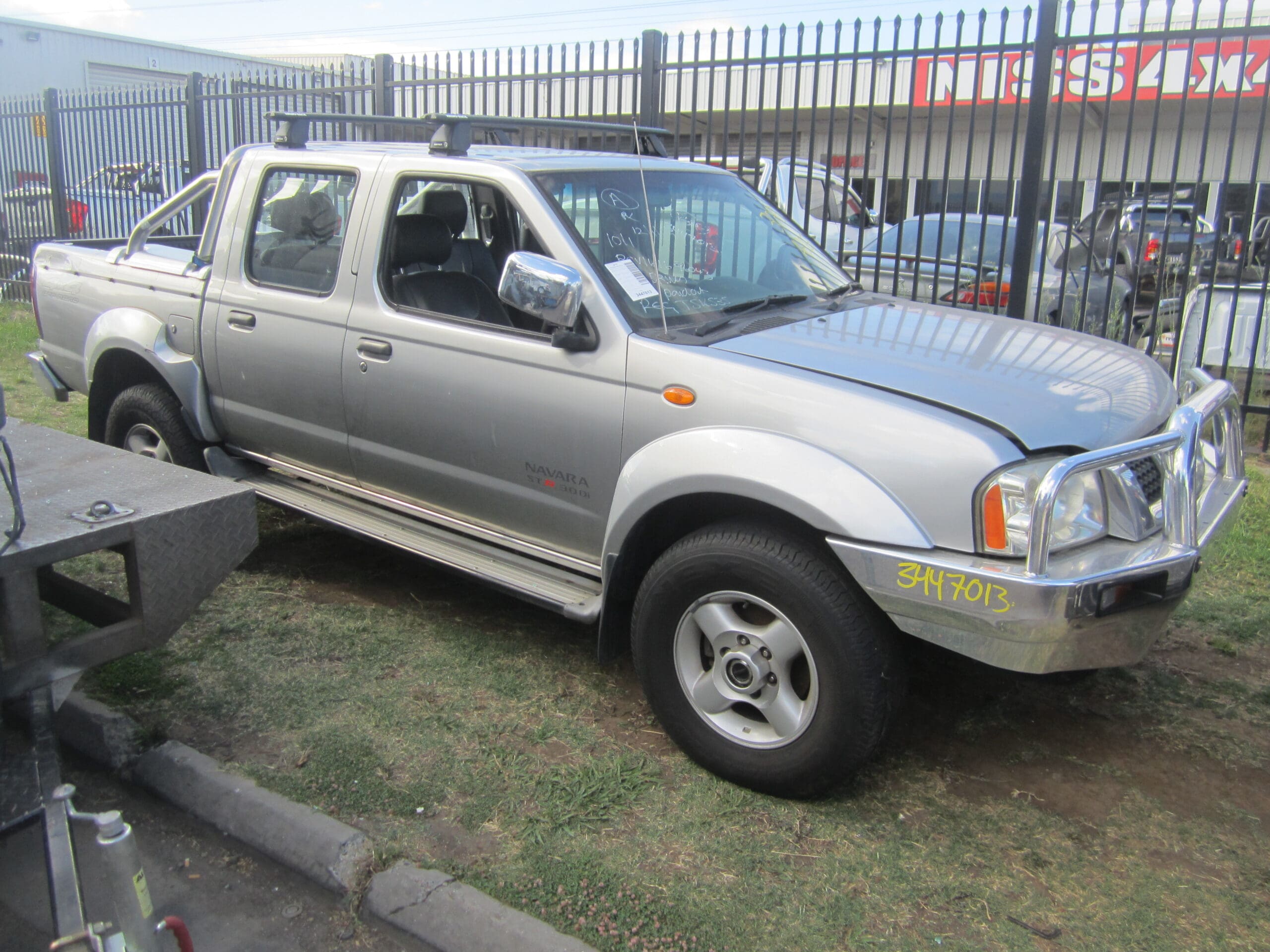 NISSAN NAVARA D22 ZD30 DIESEL 2005 WRECKING
