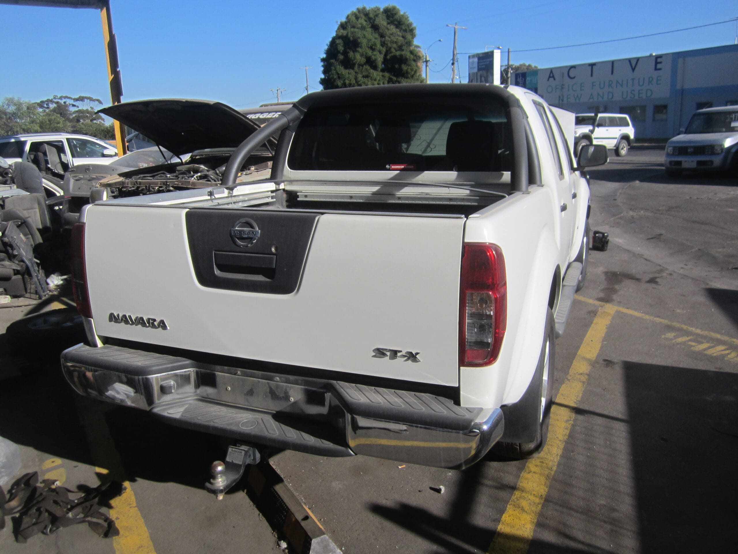 NISSAN NAVARA D40 SPAIN STX V9X V6 3L TURBO DIESEL 2012 WRECKING