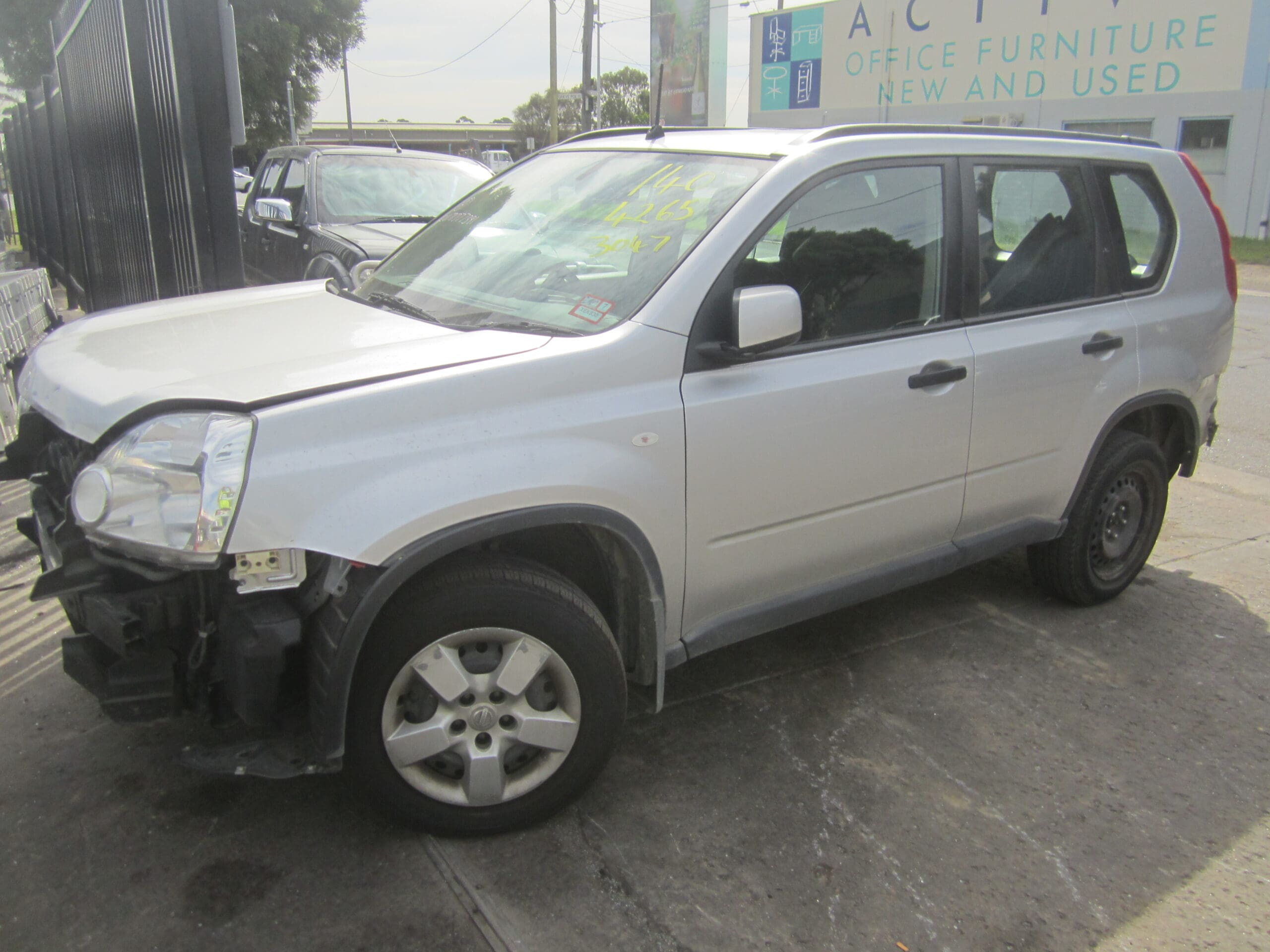 NISSAN XTRAIL T31 ST PETROL  2010 WRECKING