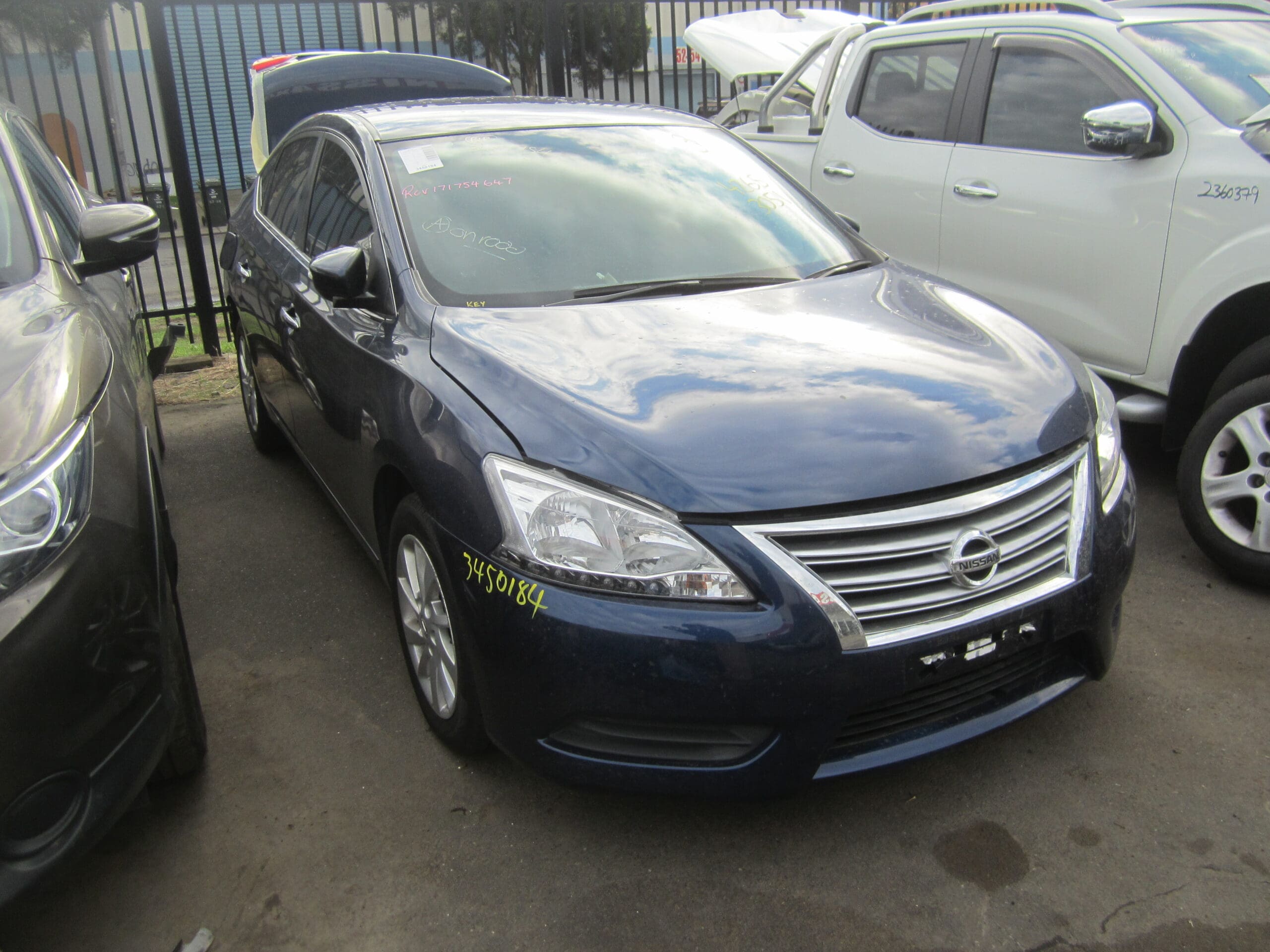 NISSAN PULSAR B17 SEDAN 2013 WRECKING