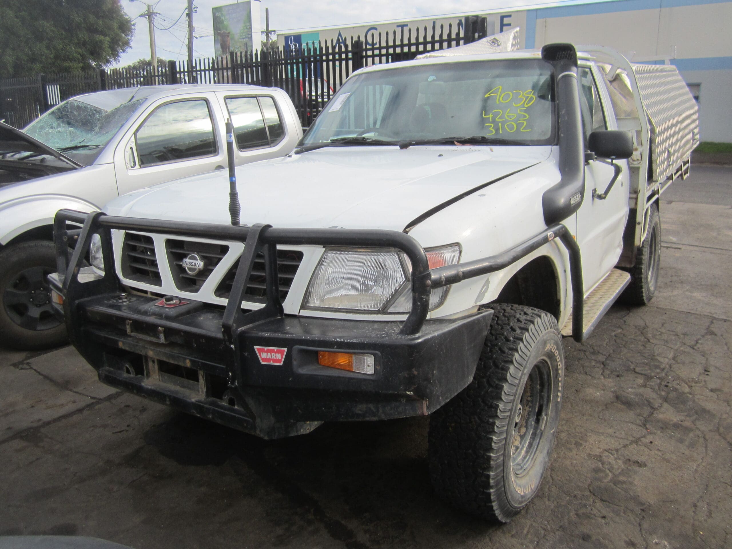 NISSAN PATROL Y61 UTE TD42 TURBO DIESEL 2000 WRECKING