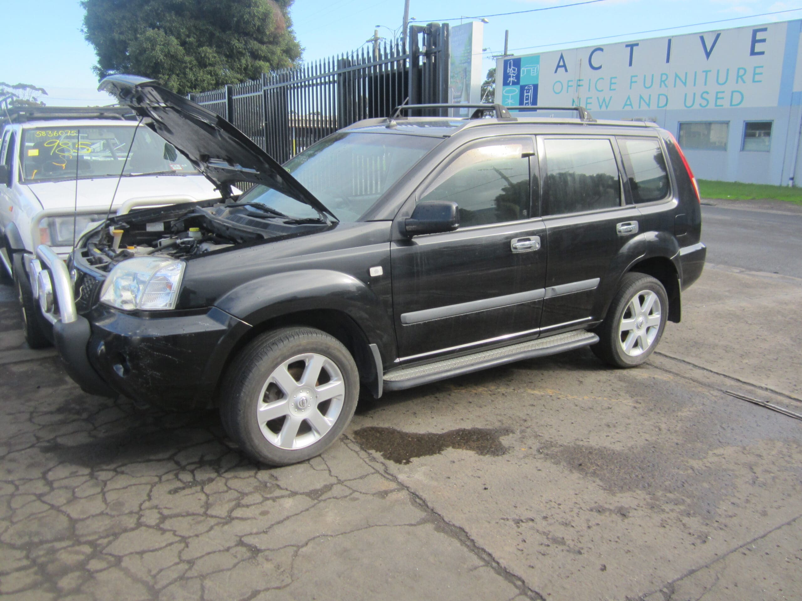 NISSAN X-TRAIL T30 2.5 PET 2006 WRECKING