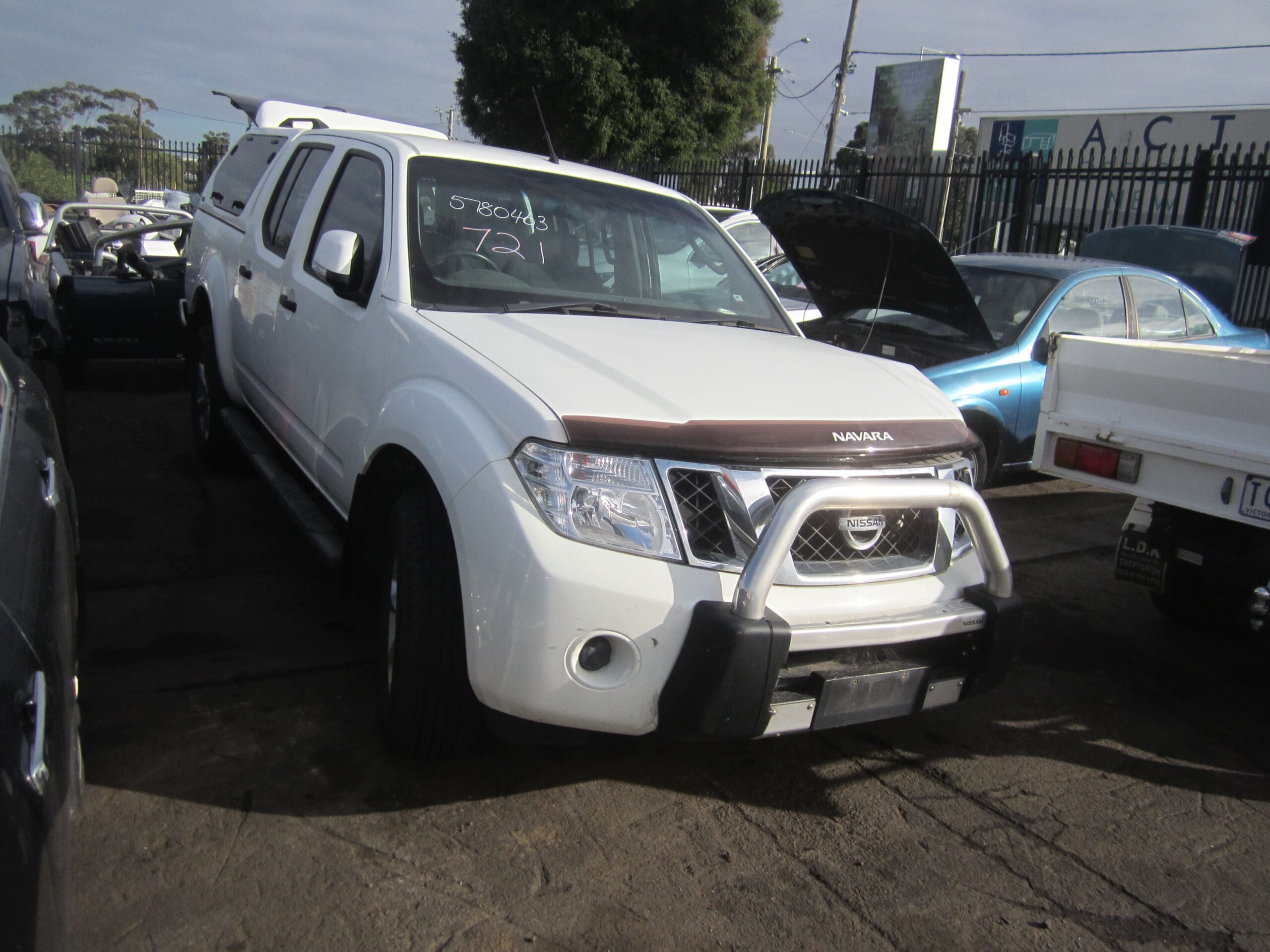 NISSAN NAVARA D40 VSK YD25 2013 WRECKING