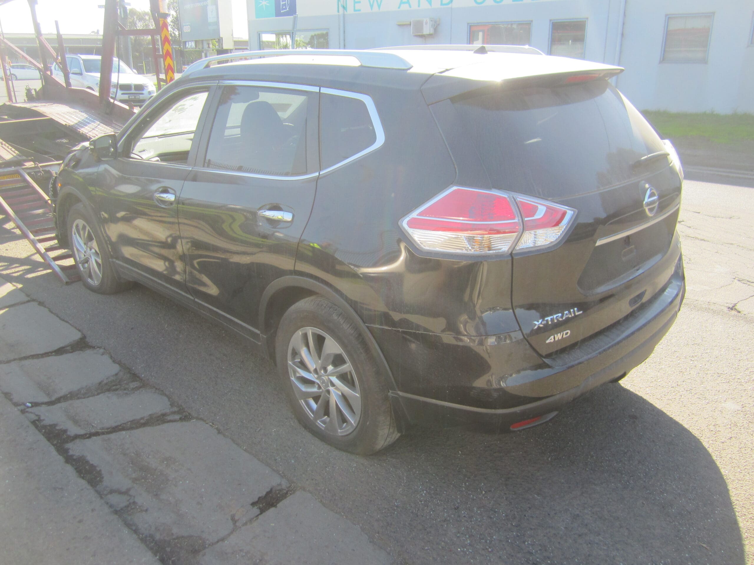 NISSAN X-TRAIL T32 PETROL AUTO 2014 WRECKING