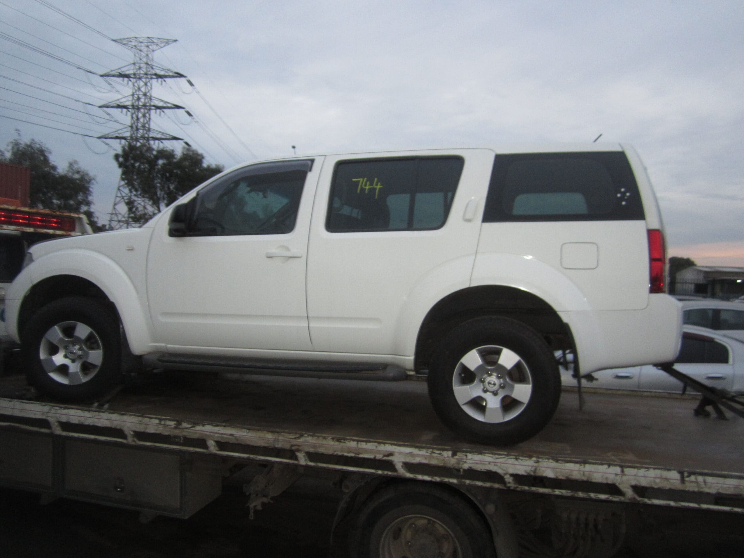 NISSAN PATHFINDER R51 ST YD25 TURBO DIESEL 2008 WRECKING