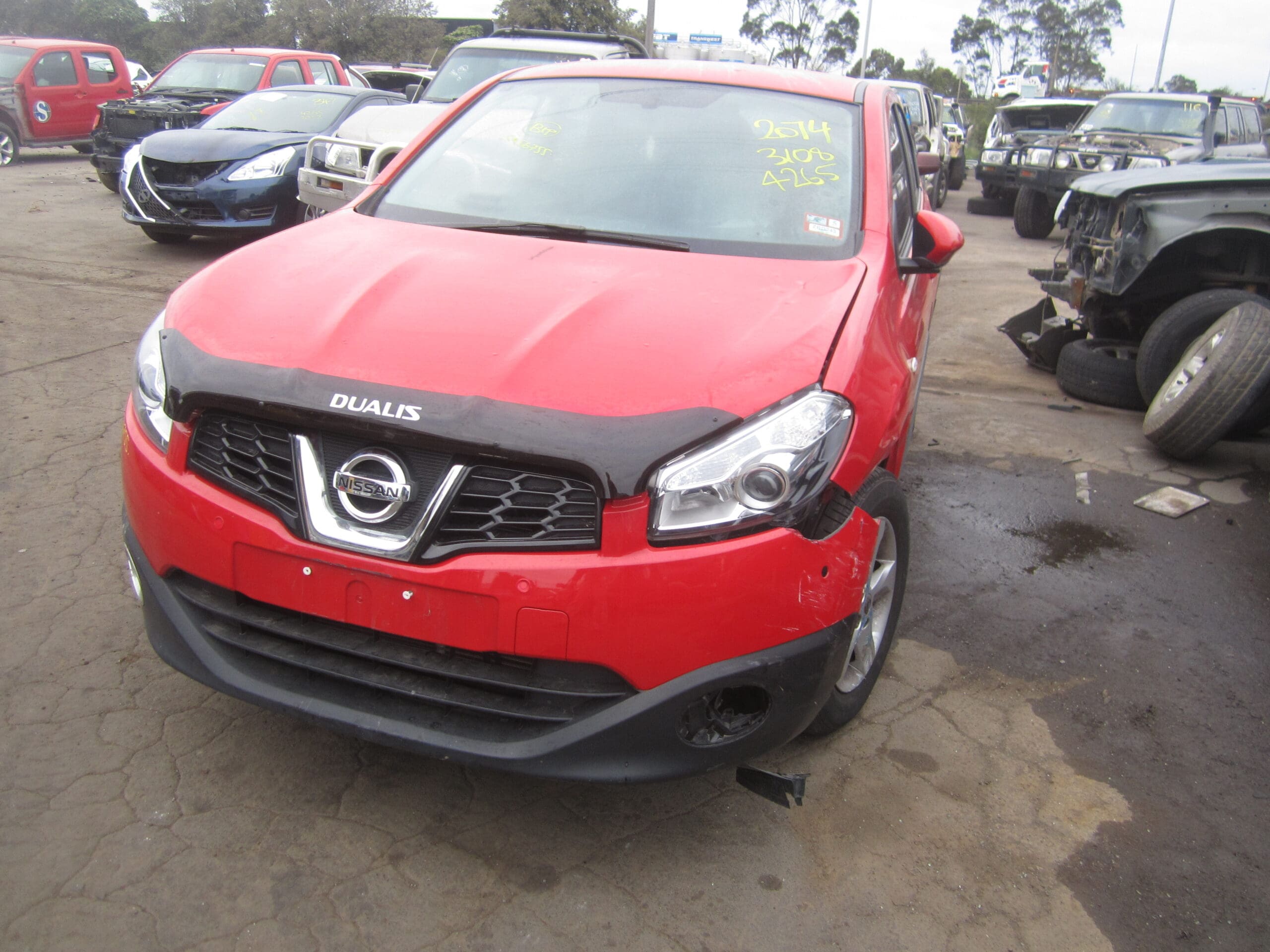 NISSAN DUALIS J10 5 SEAT PETROL 2010 WRECKING