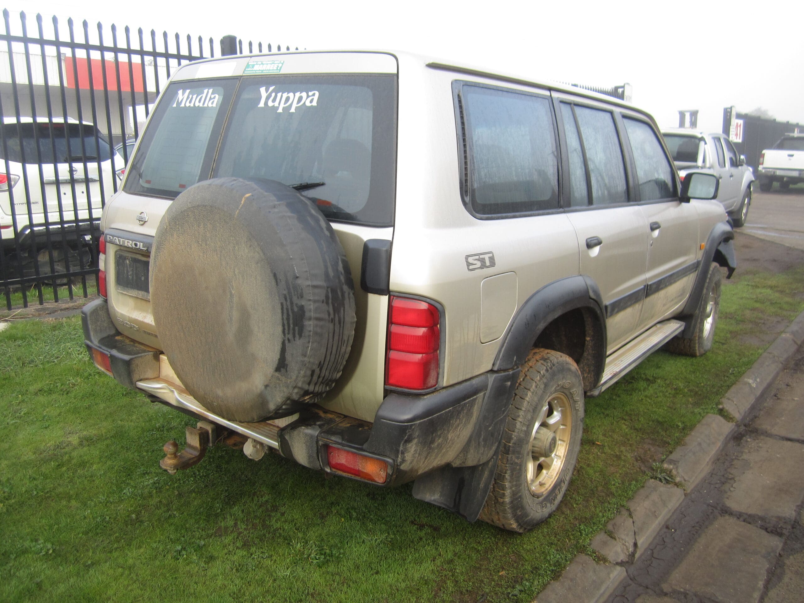 NISSAN PATROL Y61 GU WAGON ZD30 2001 WRECKING