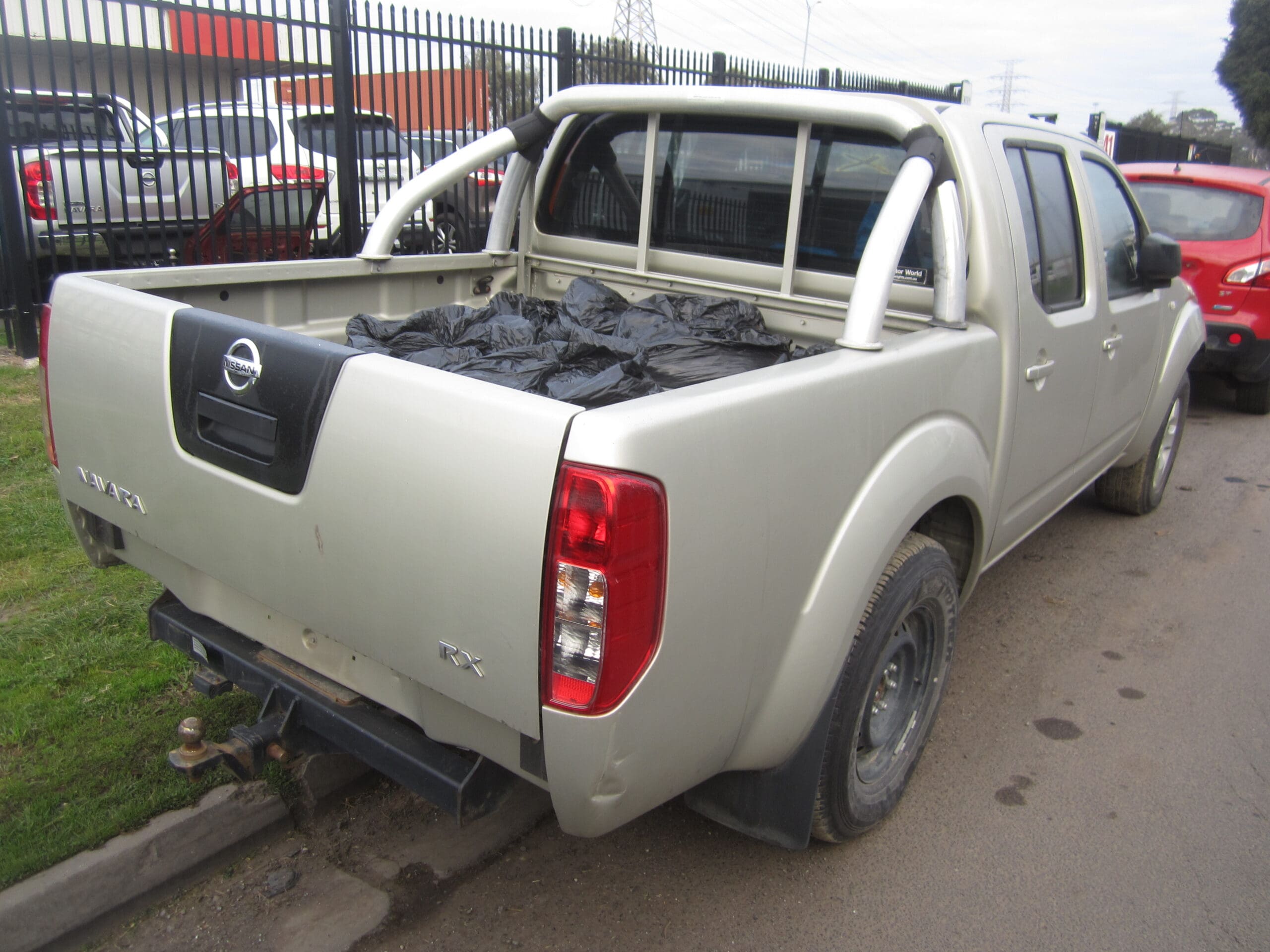 NISSAN NAVARA D40 RX MNT THAI YD25 DIESEL 2012 WRECKING
