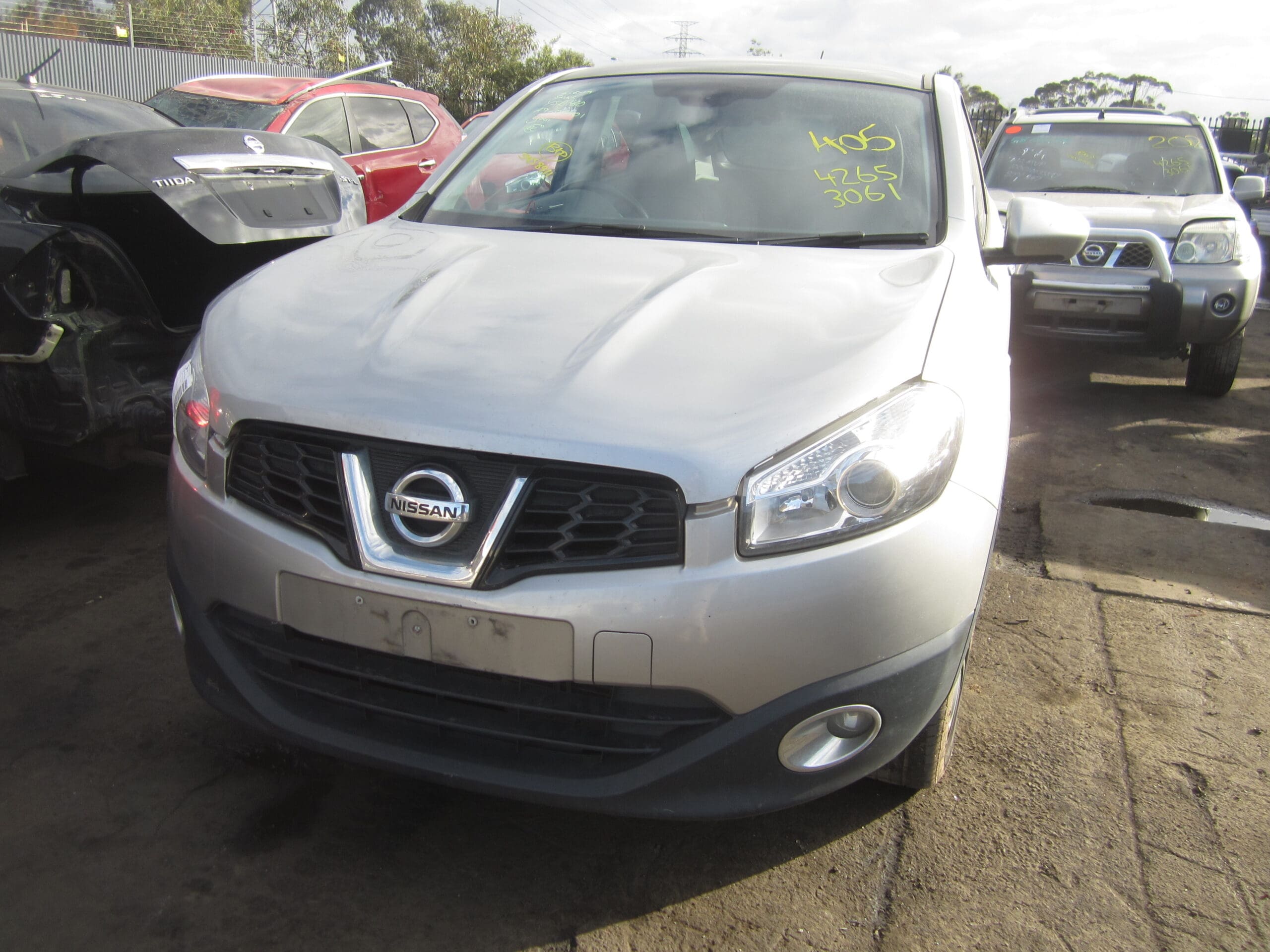 NISSAN DUALIS J10 2L PETROL CVT AUTO 2012 WRECKING