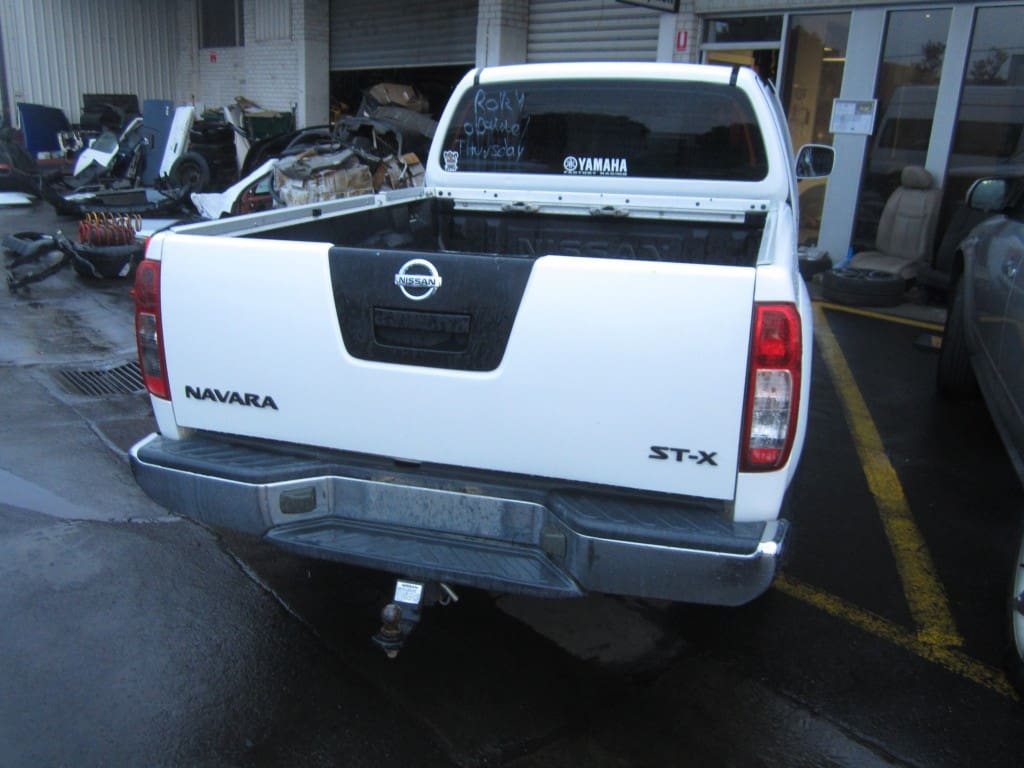 NISSAN NAVARA D40 ST X MNT THAI YD25 2011 WRECKING