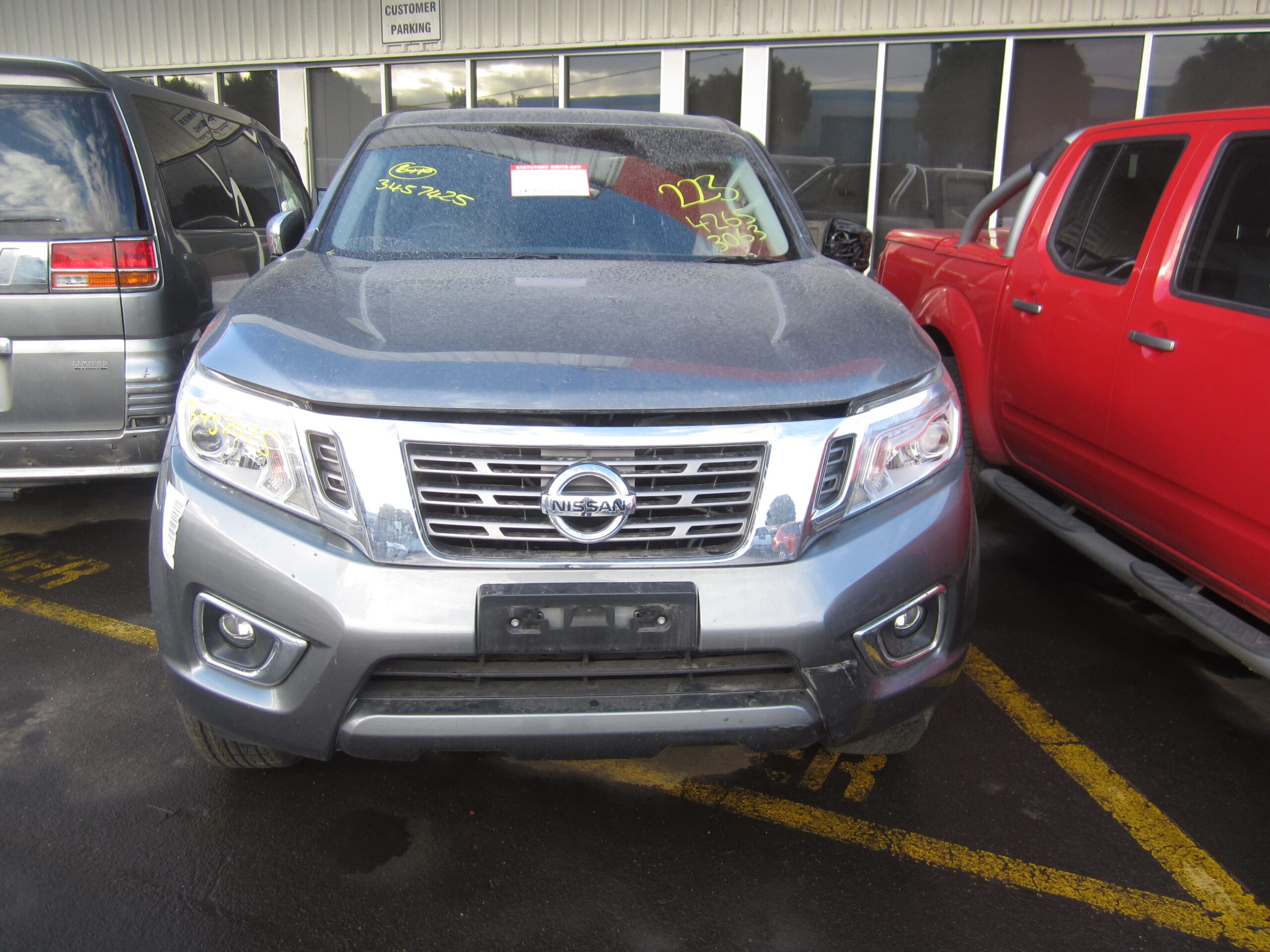 NISSAN NAVARA D23 NP300 2.3 DIESEL 2016 WRECKING