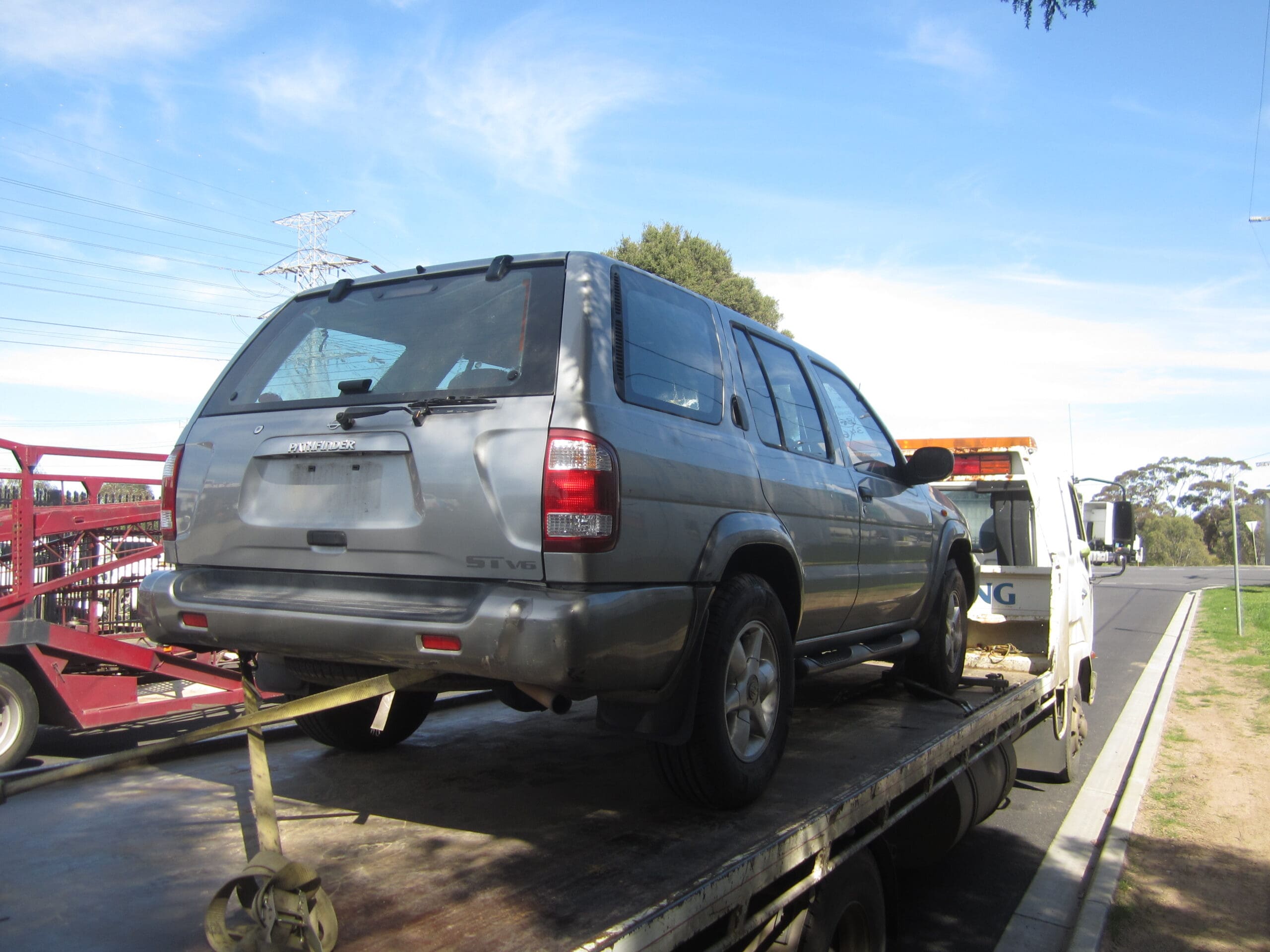 NISSAN PATHFINDER R50 V6 AUTO 2000 WRECKING