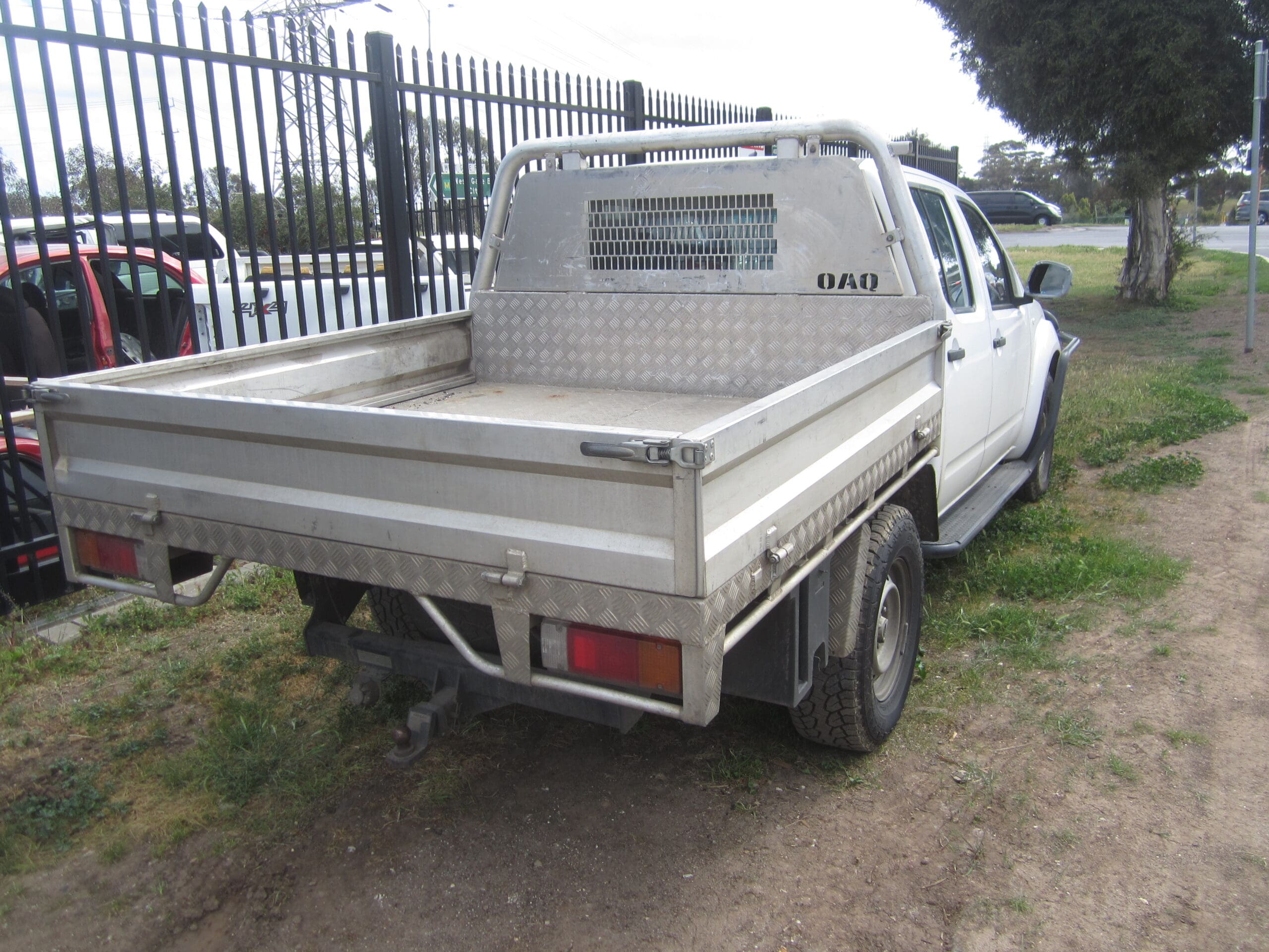 NISSAN NAVARA D40 MNT YD25 DIESEL 2012 WRECKING