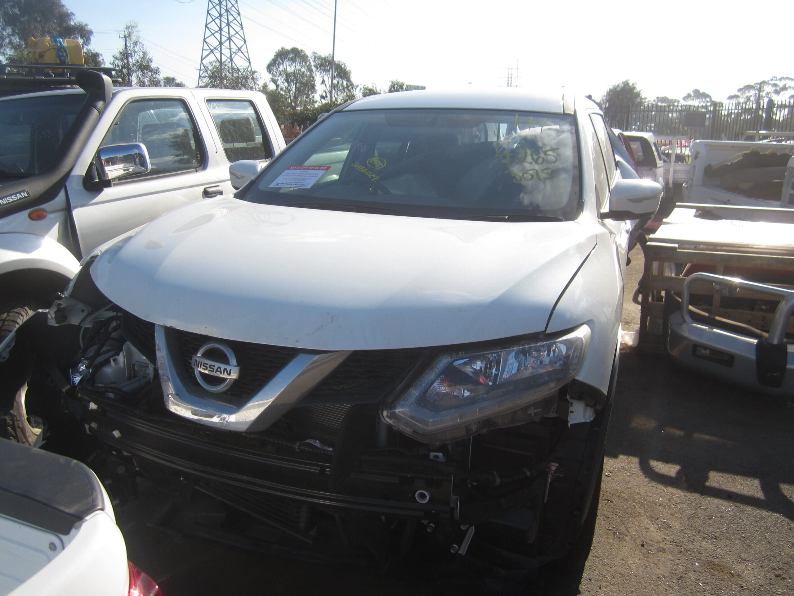 NISSAN X-TRAIL T32 ST AUTO PETROL 2015 WRECKING