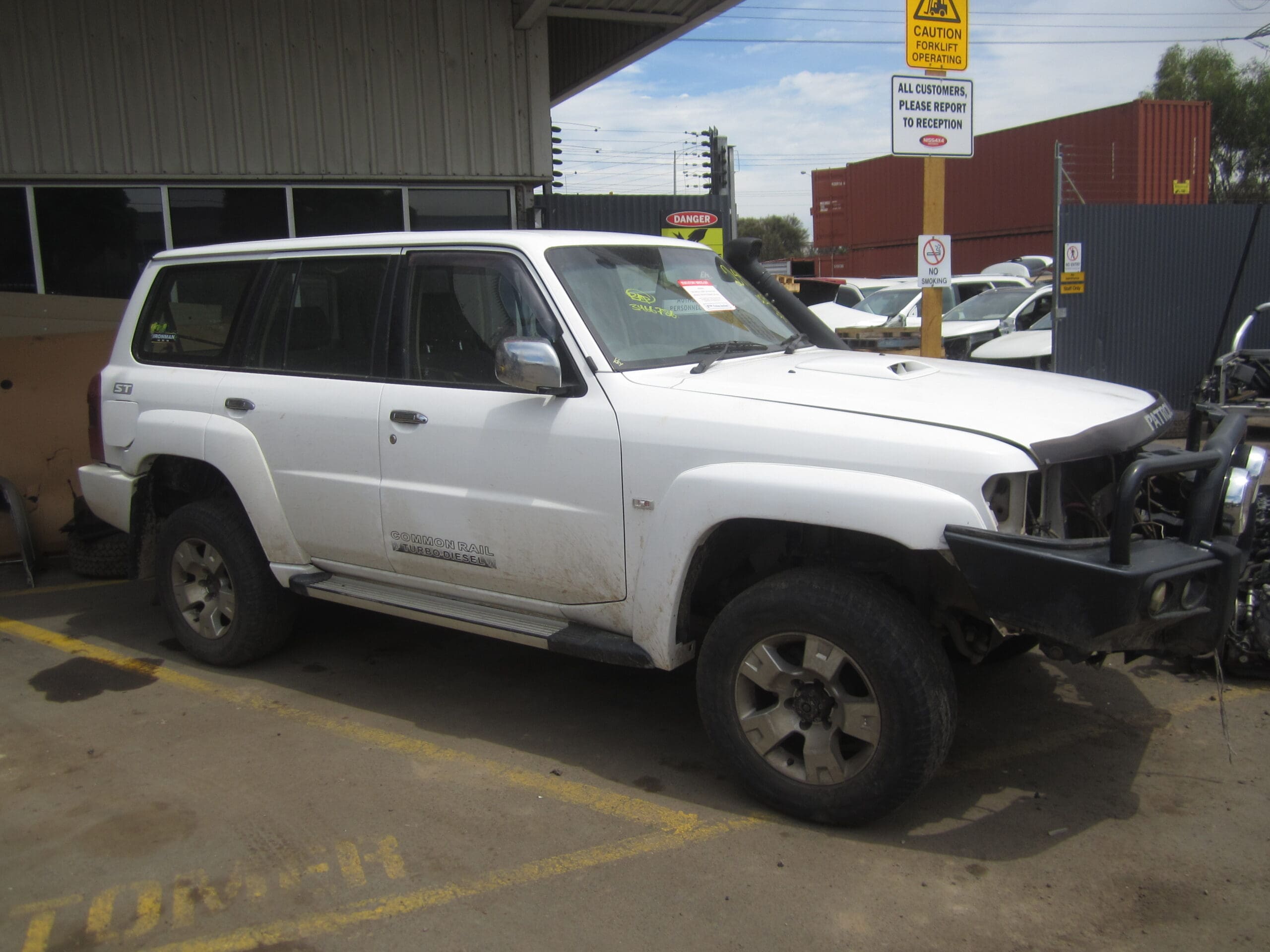 NISSAN PATROL Y61 ZD30 COMMON RAIL DIESEL 2013 WRECKING