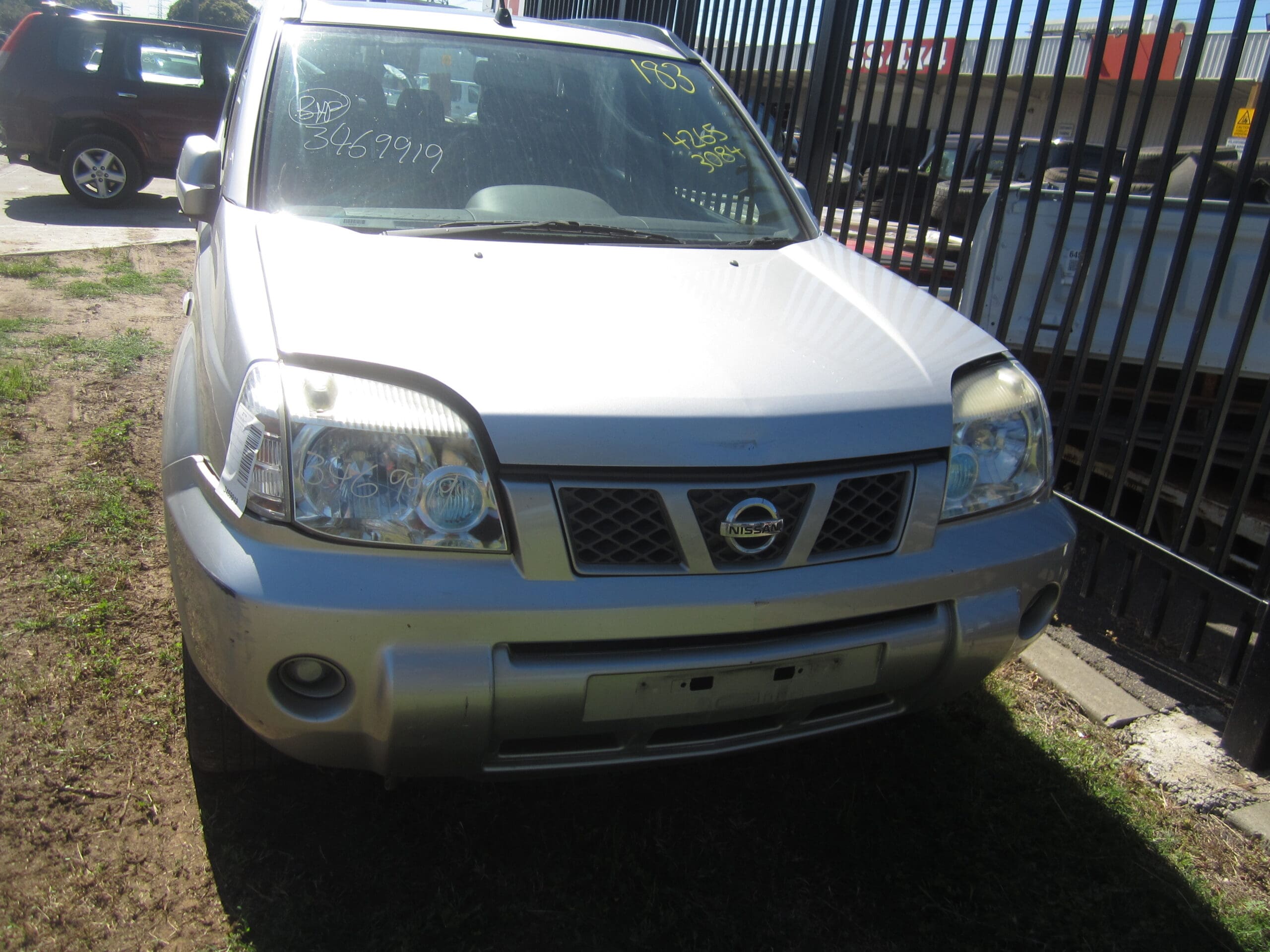 NISSAN X-TRAIL T30 ST QR25 2004 WRECKING