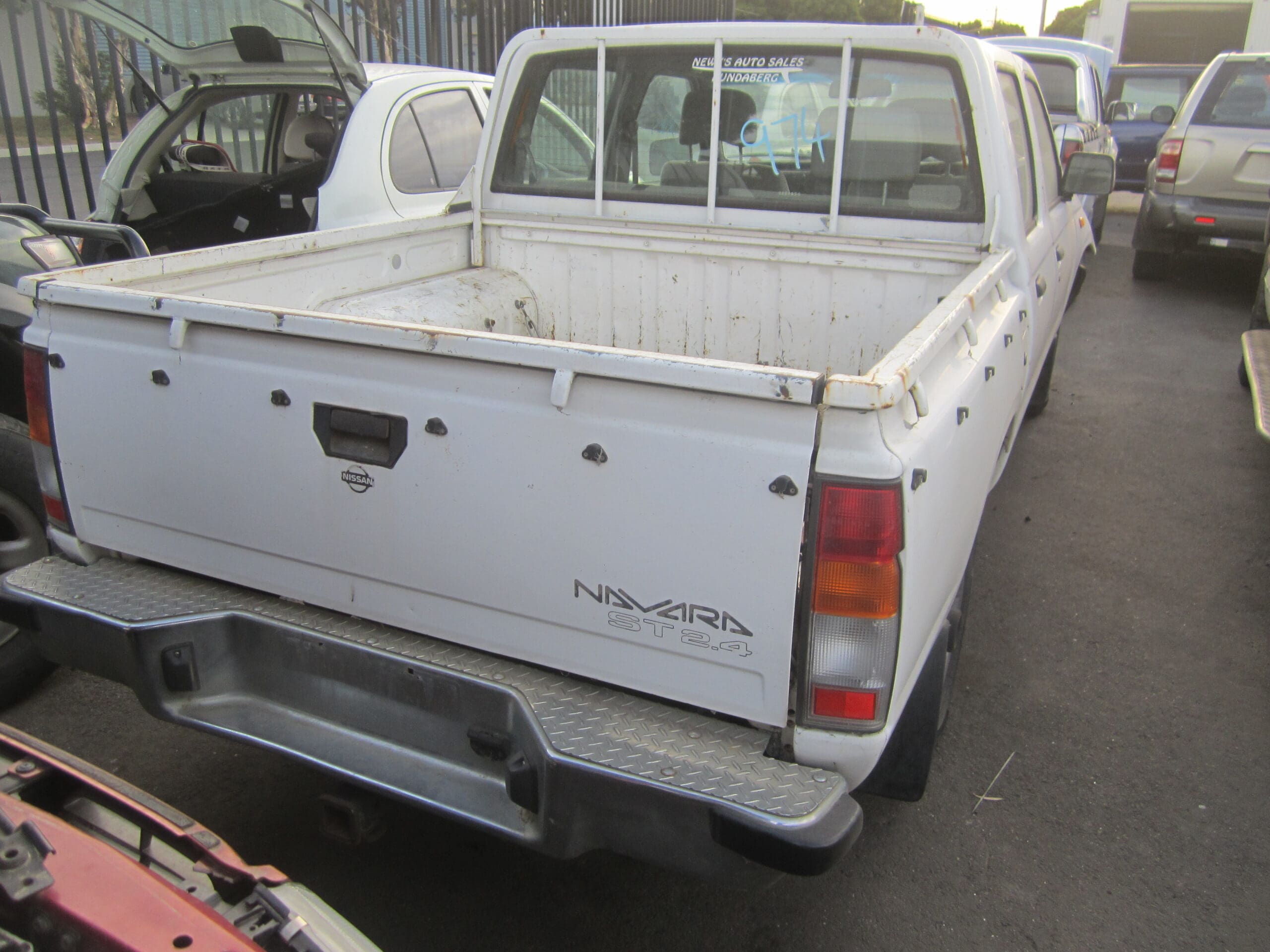 NISSAN NAVARA D22 2WD KA24 PETROL 1998 WRECKING