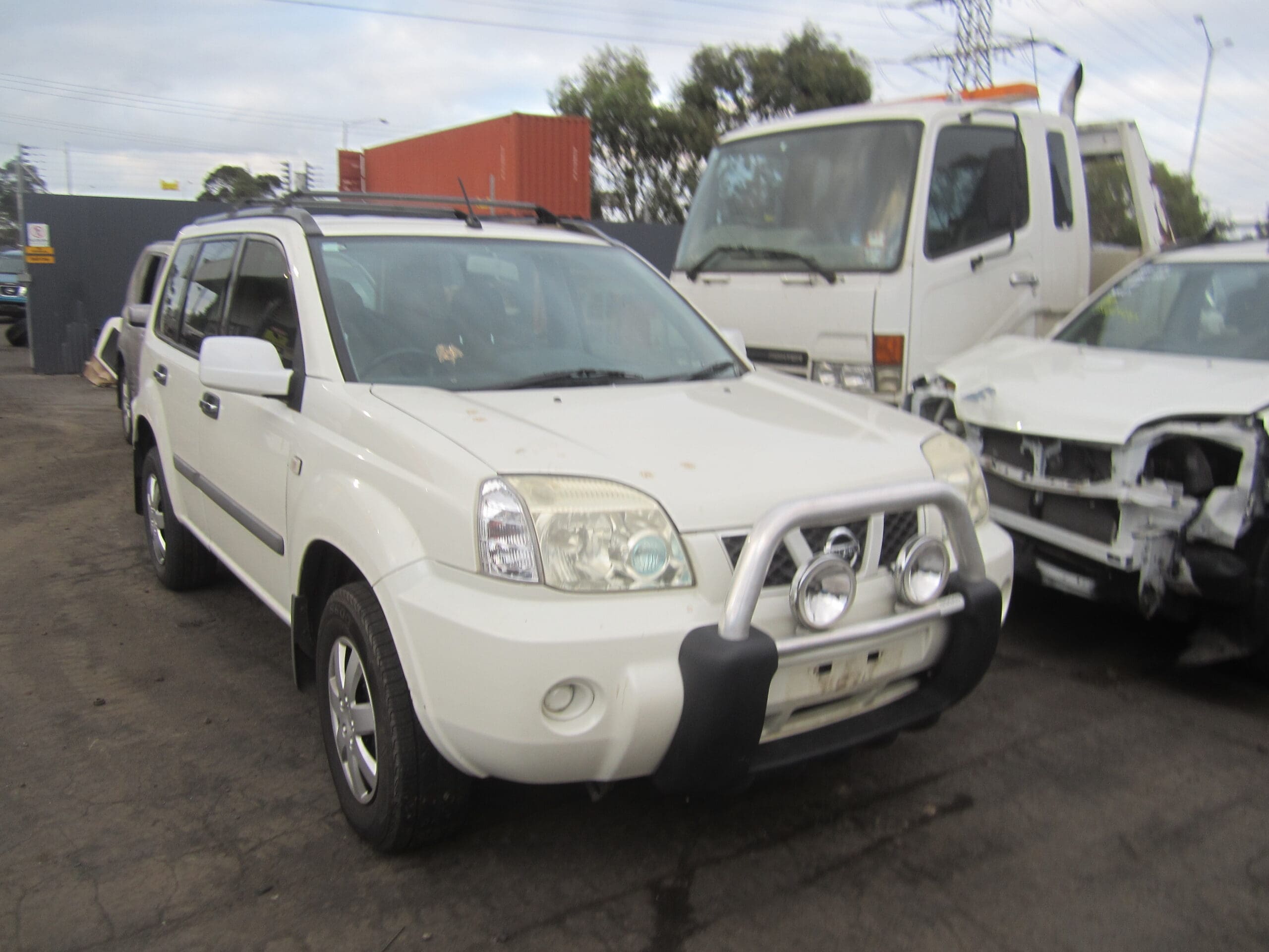 NISSAN X-TRAIL T30 QR25 4X4 2005 WRECKING
