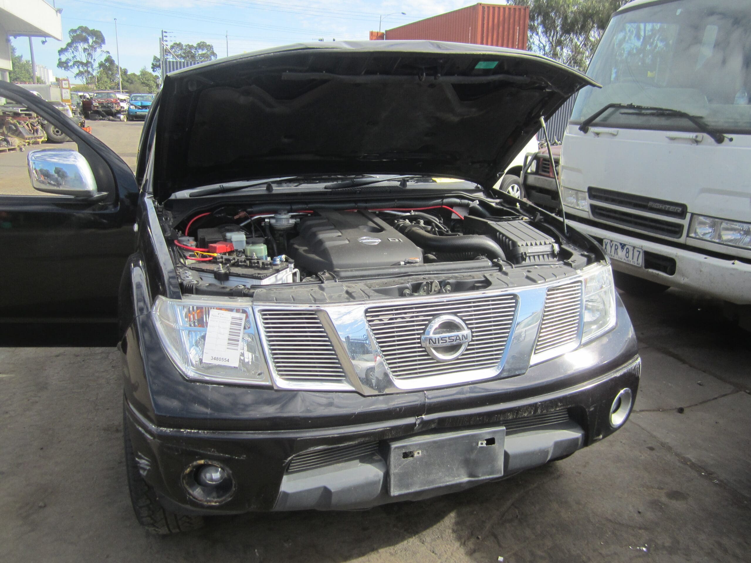 NISSAN NAVARA D40 MNT YD25 DIESEL 2010 WRECKING