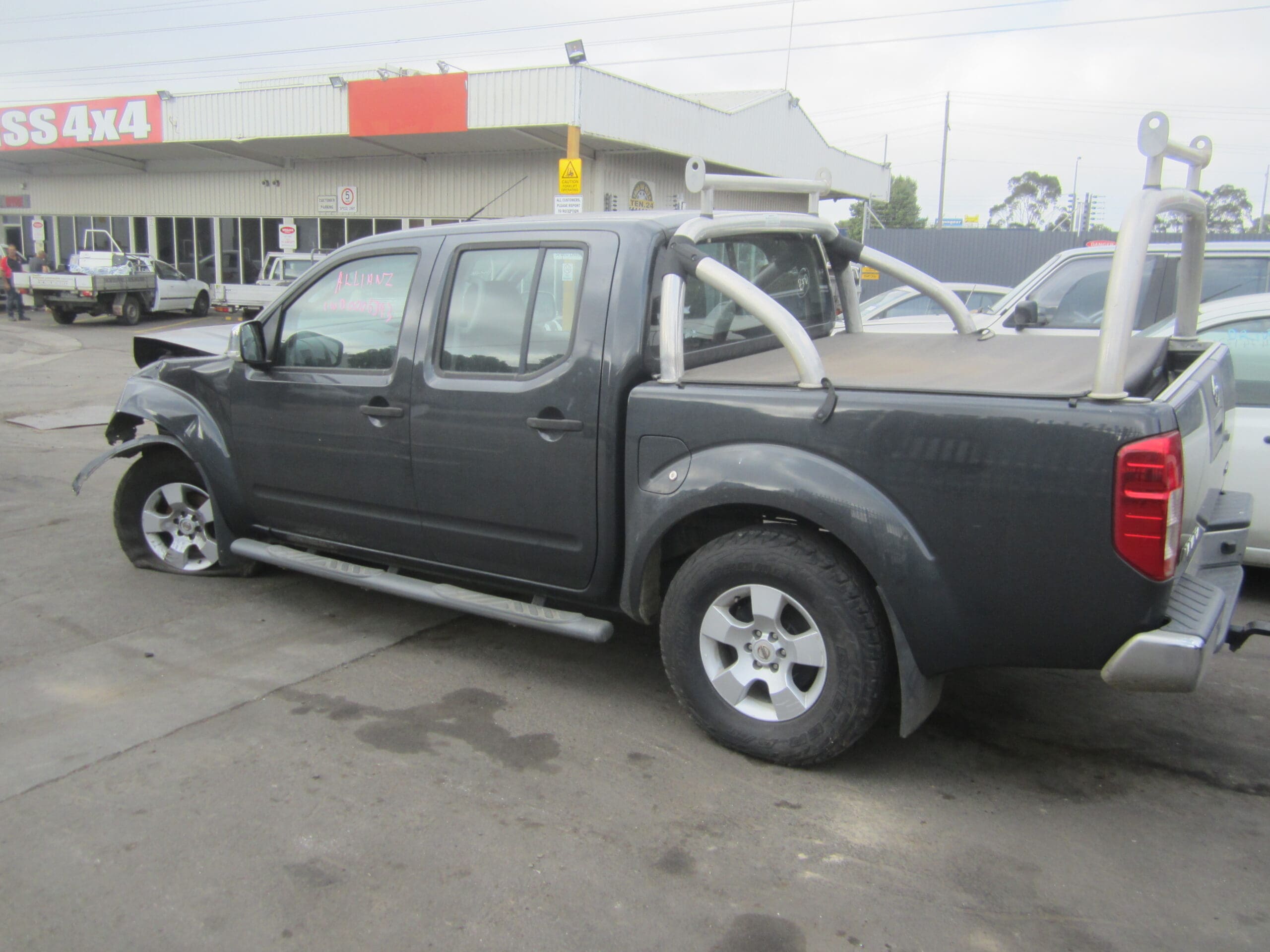 NISSAN NAVARA D40 VSK YD25 DIESEL 2009 WRECKING
