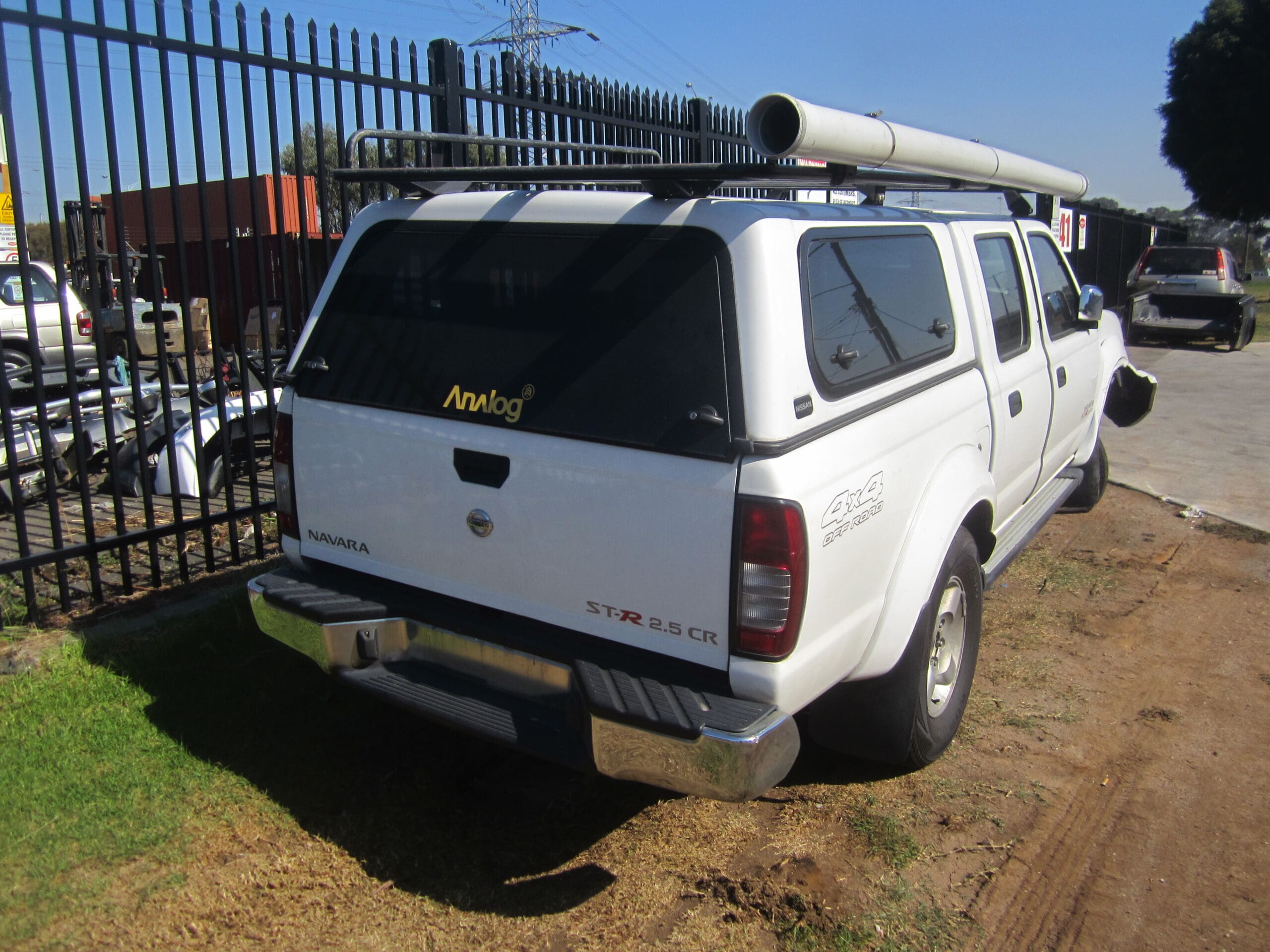 NISSAN NAVARA D22 YD25 TDI 4X4 CANOPY 2012 WRECKING