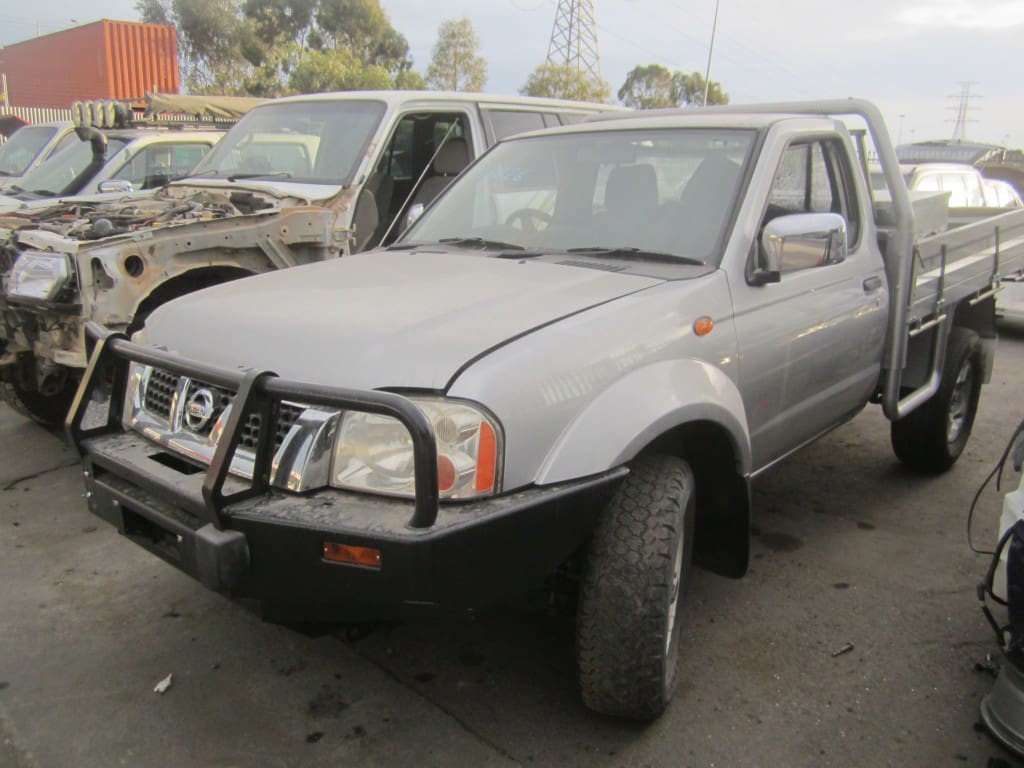 NISSAN NAVARA D22 SINGLE CAB UTE ZD30 DIESEL 2006 WRECKING