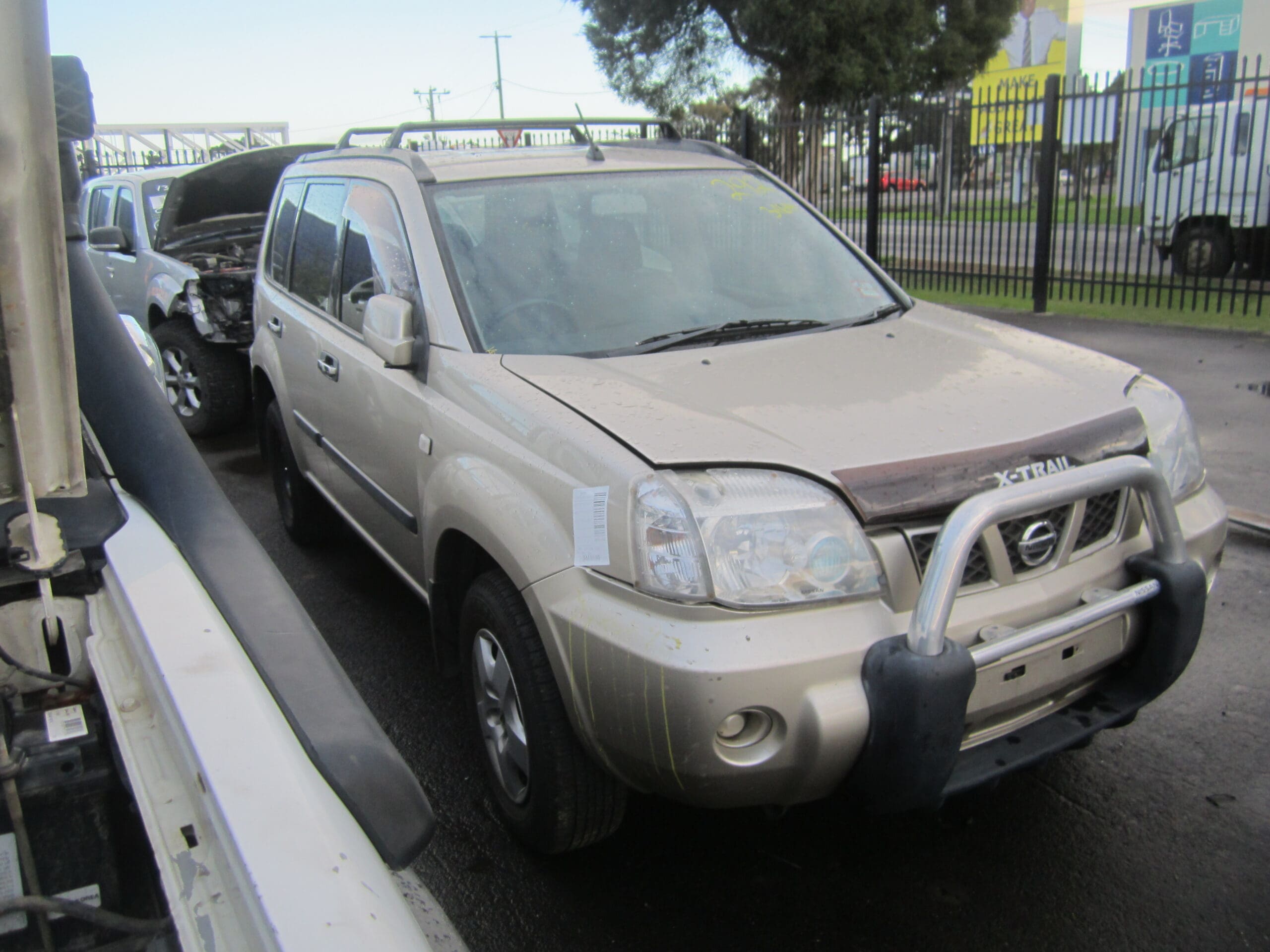 NISSAN X-TRAIL T30 QR25 4X4 2005 WRECKING