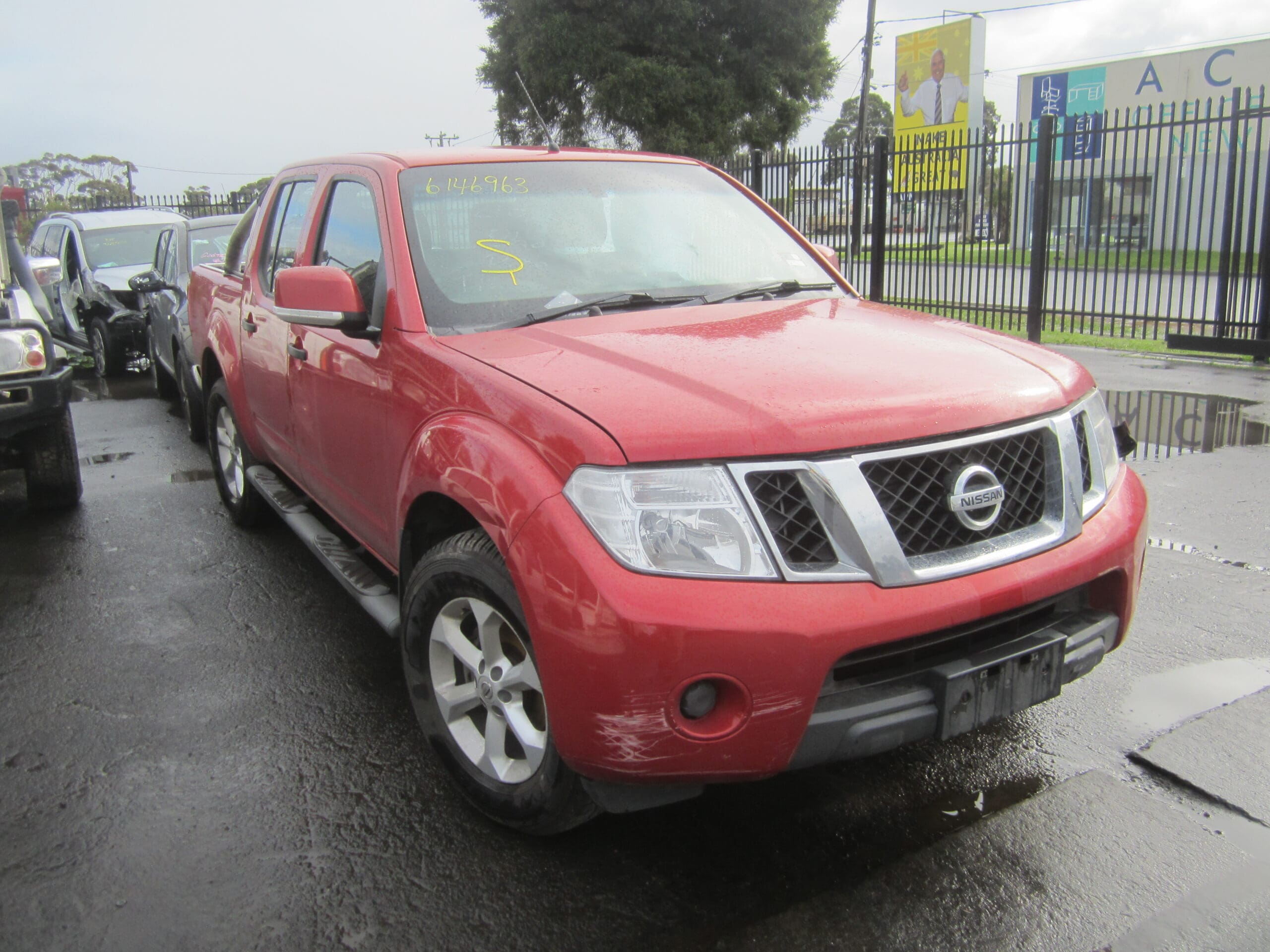 NISSAN NAVARA D40 VSK ST YD25 DIESEL 2010 WRECKING