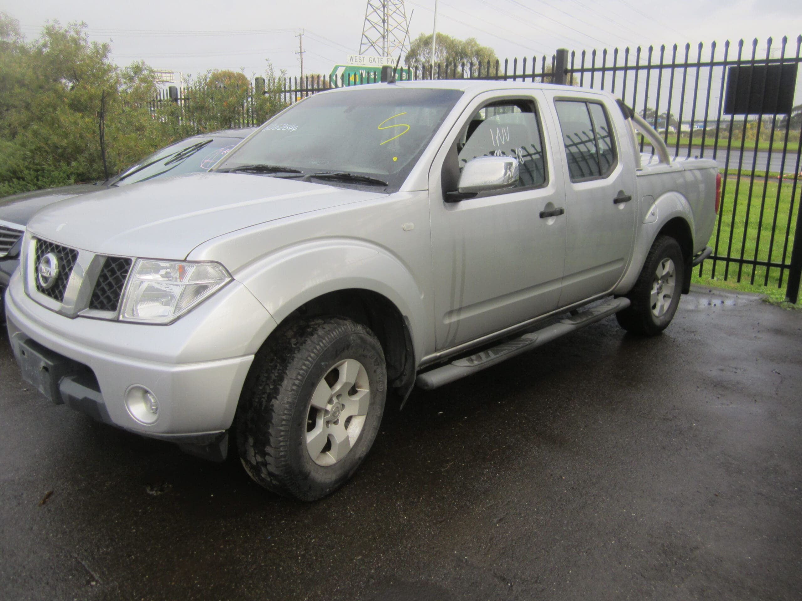 NISSAN NAVARA D40 VSK YD25 DIESEL 2009 WRECKING