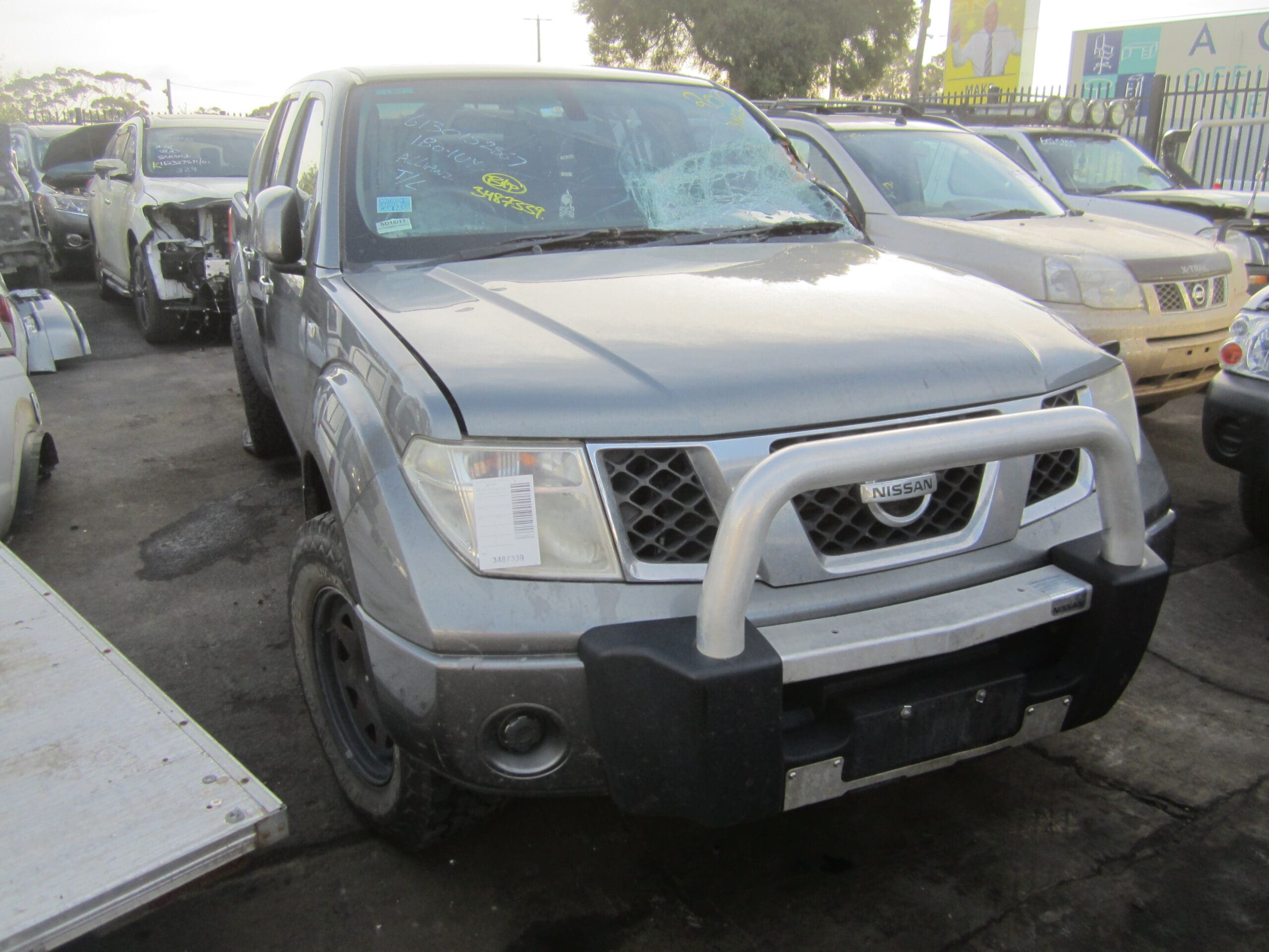 NISSAN NAVARA D40 MNT THAI YD25 2010 WRECKING