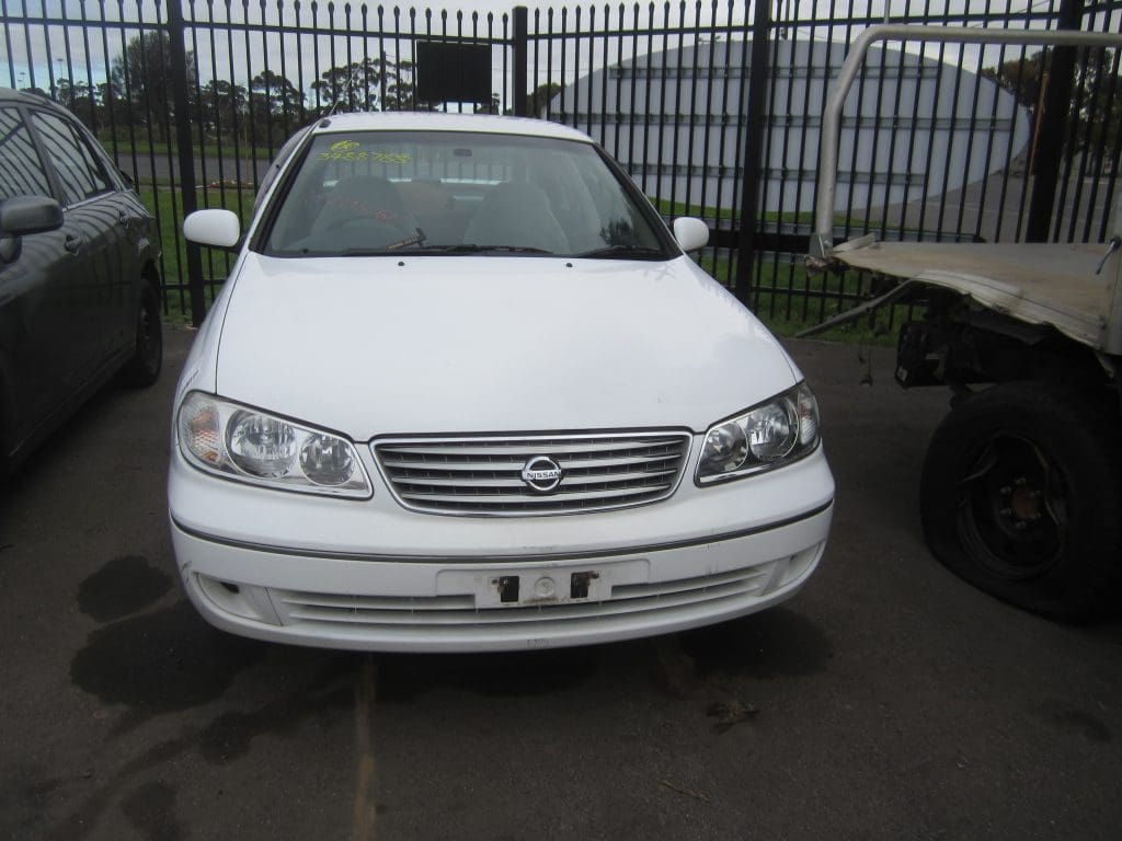 NISSAN PULSAR N16 ST SEDAN 1.8 2004 WRECKING