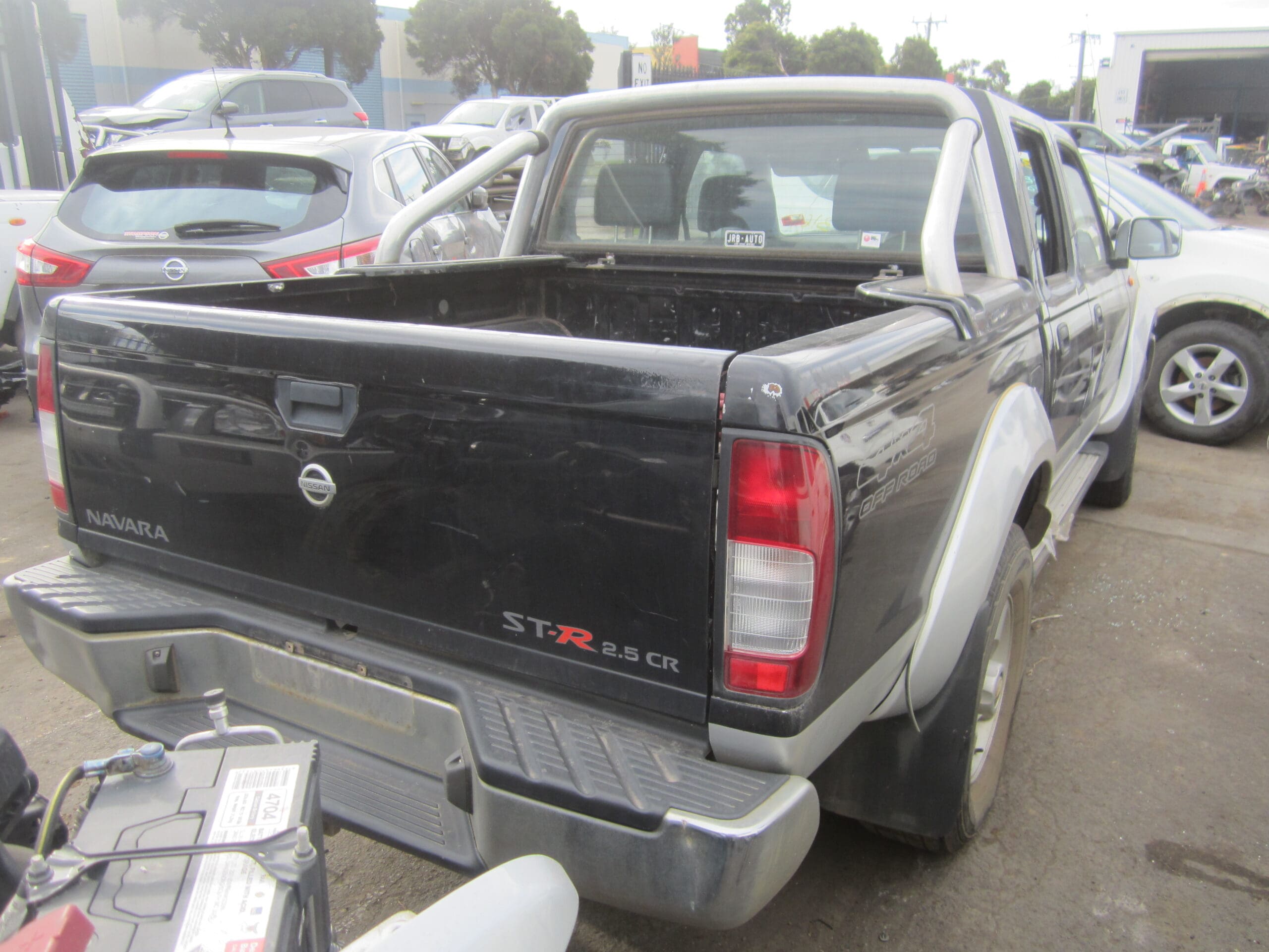 NISSAN NAVARA D22 YD25 TURBO DIESEL 2010 WRECKING
