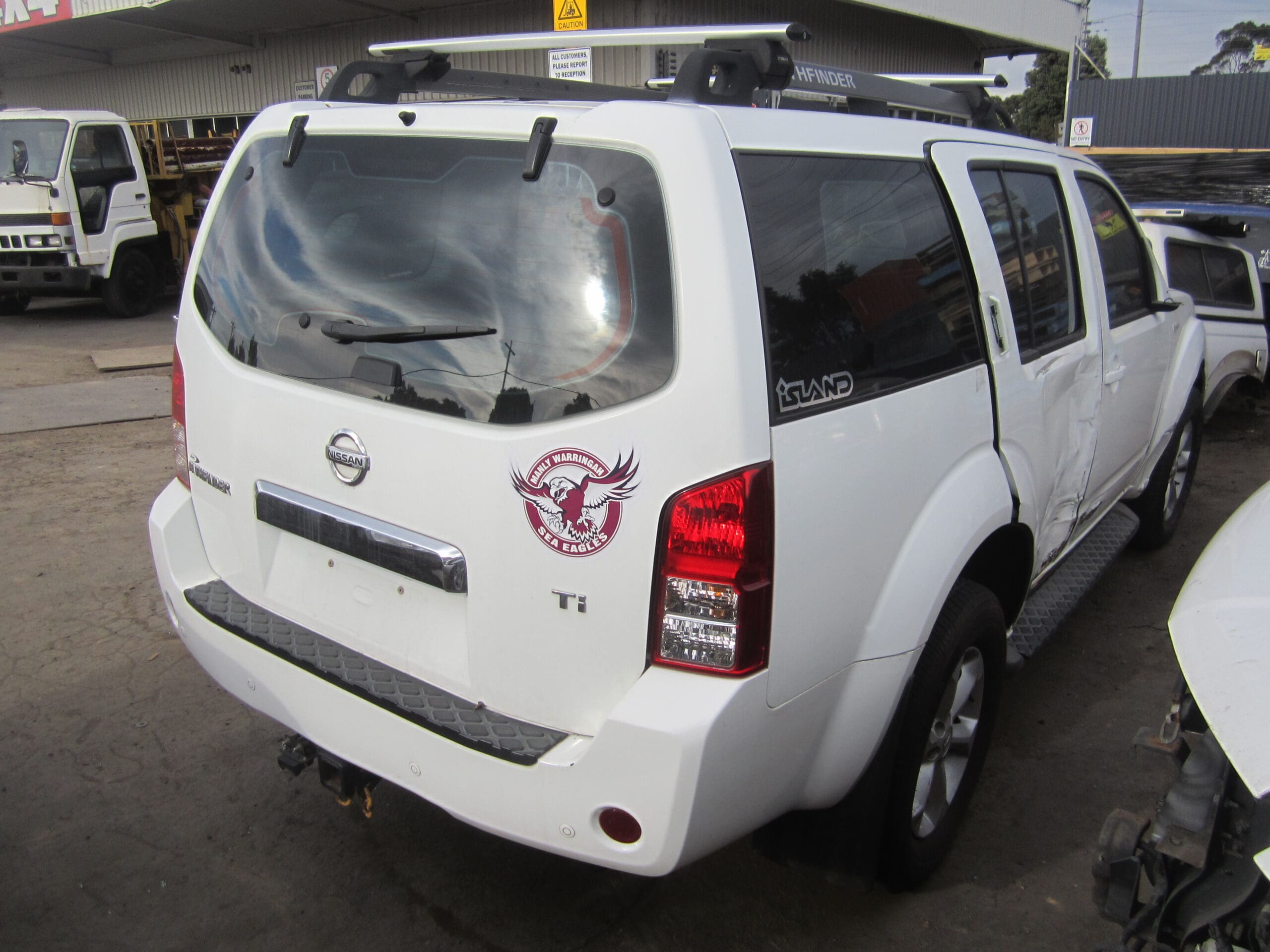 NISSAN PATHFINDER R51 Ti YD25 2008 WRECKING