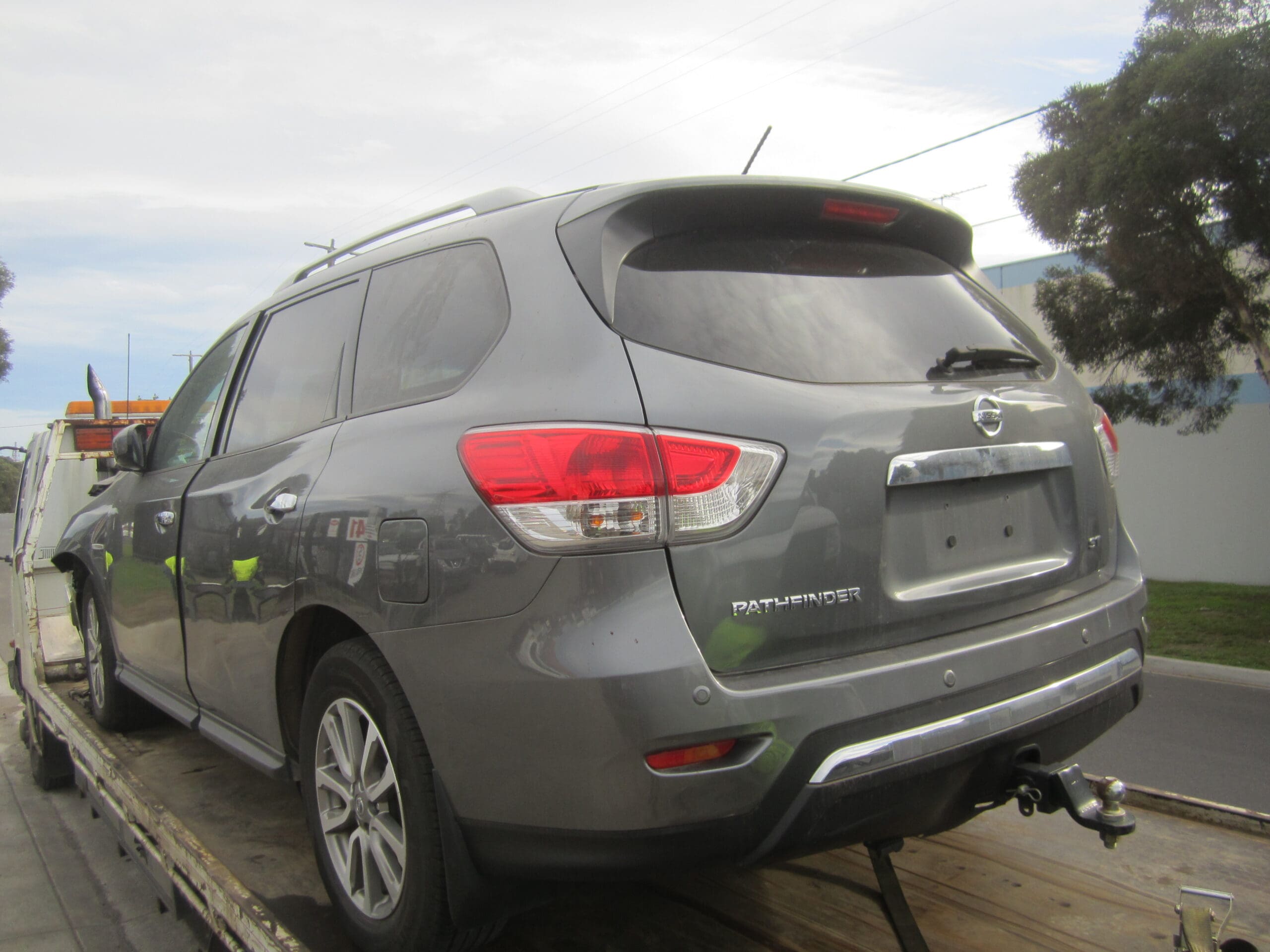 NISSAN PATHFINDER R52 VQ35 V6 AUTO 2016 WRECKING