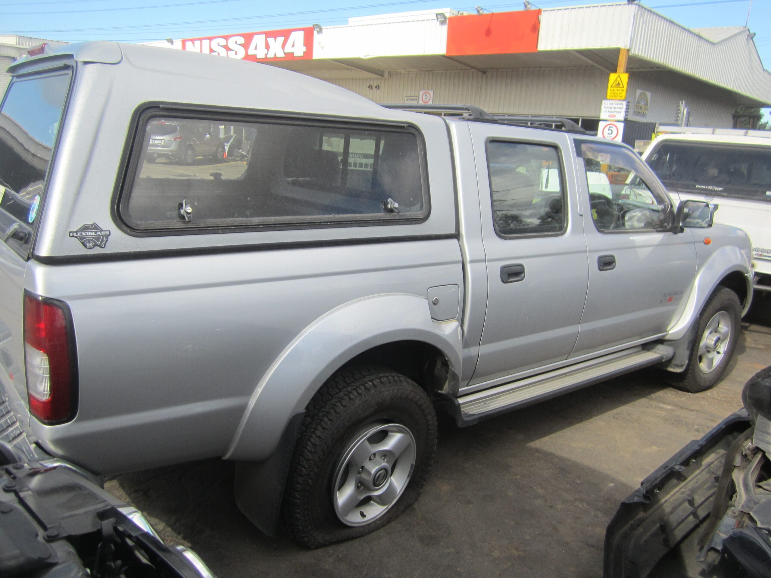 NISSAN NAVARA D22 YD25 4X4 2014 WRECKING