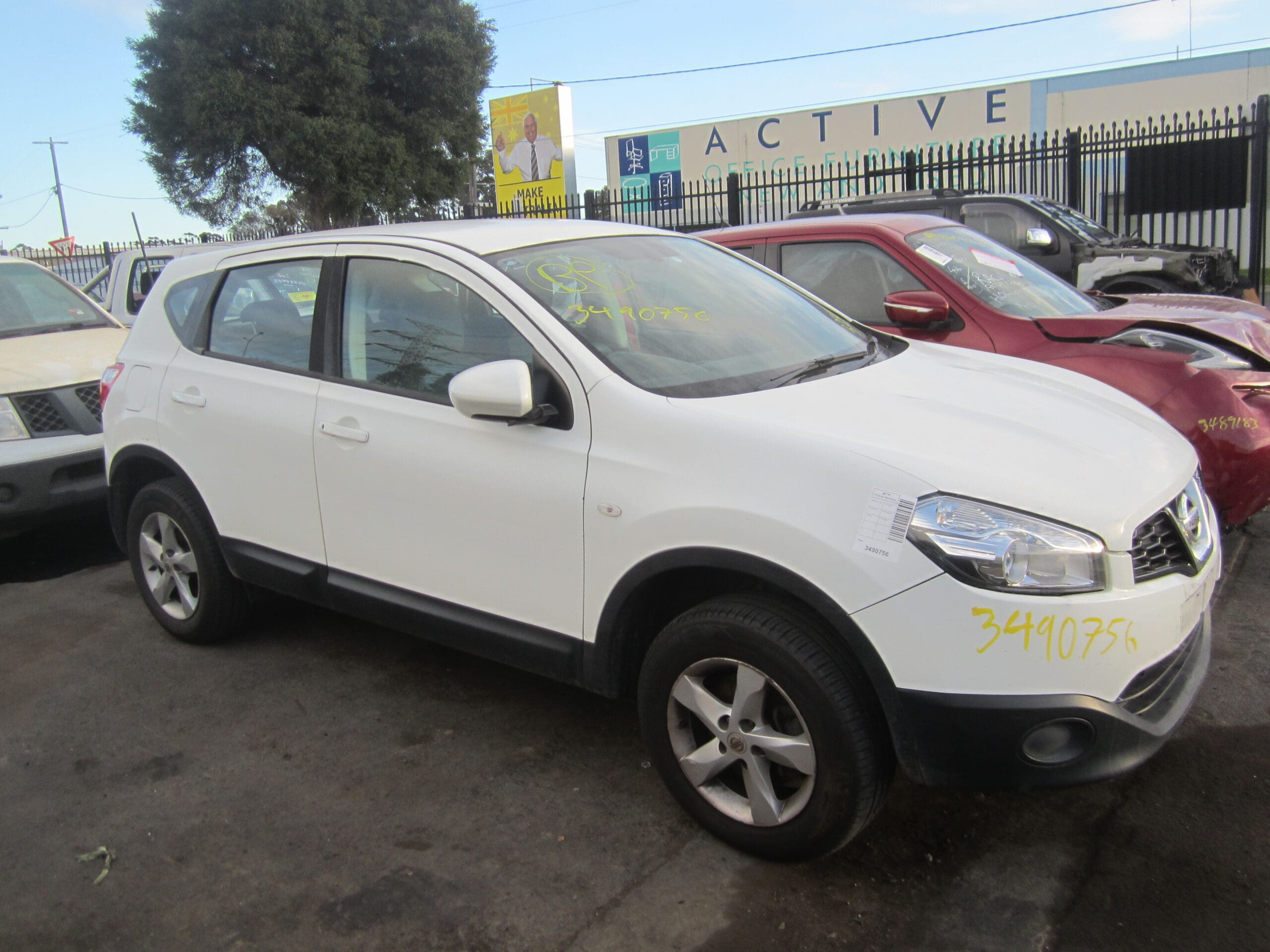 NISSAN DUALIS J10 ST 5 SEAT 2.0 AUTO WHITE 2012 WRECKING