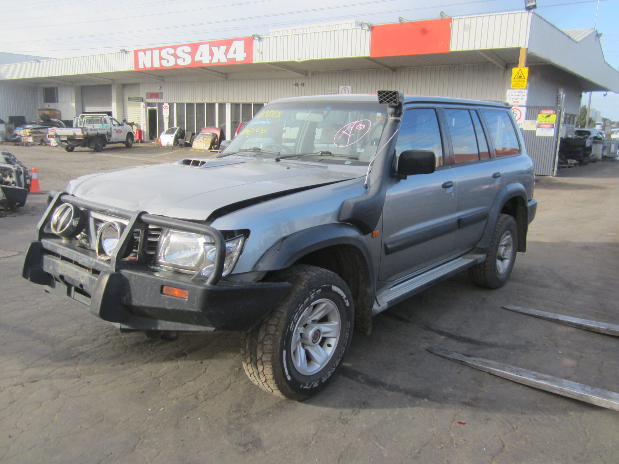 NISSAN PATROL Y61 GU WAGON ZD30 DIESEL AUTO 2003 WRECKING