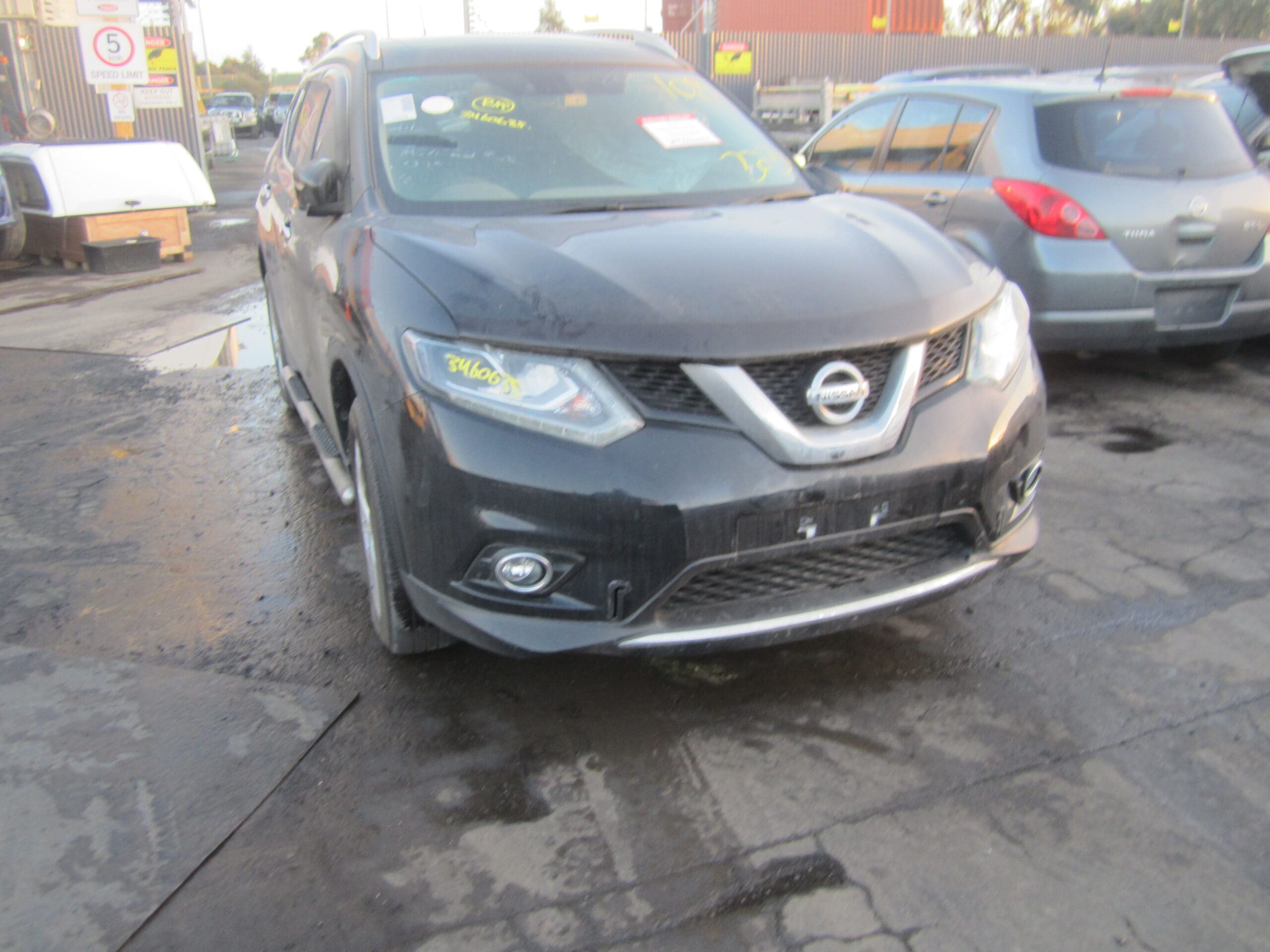 NISSAN X-TRAIL T32 2.5 PETROL AUTO 2015 WRECKING