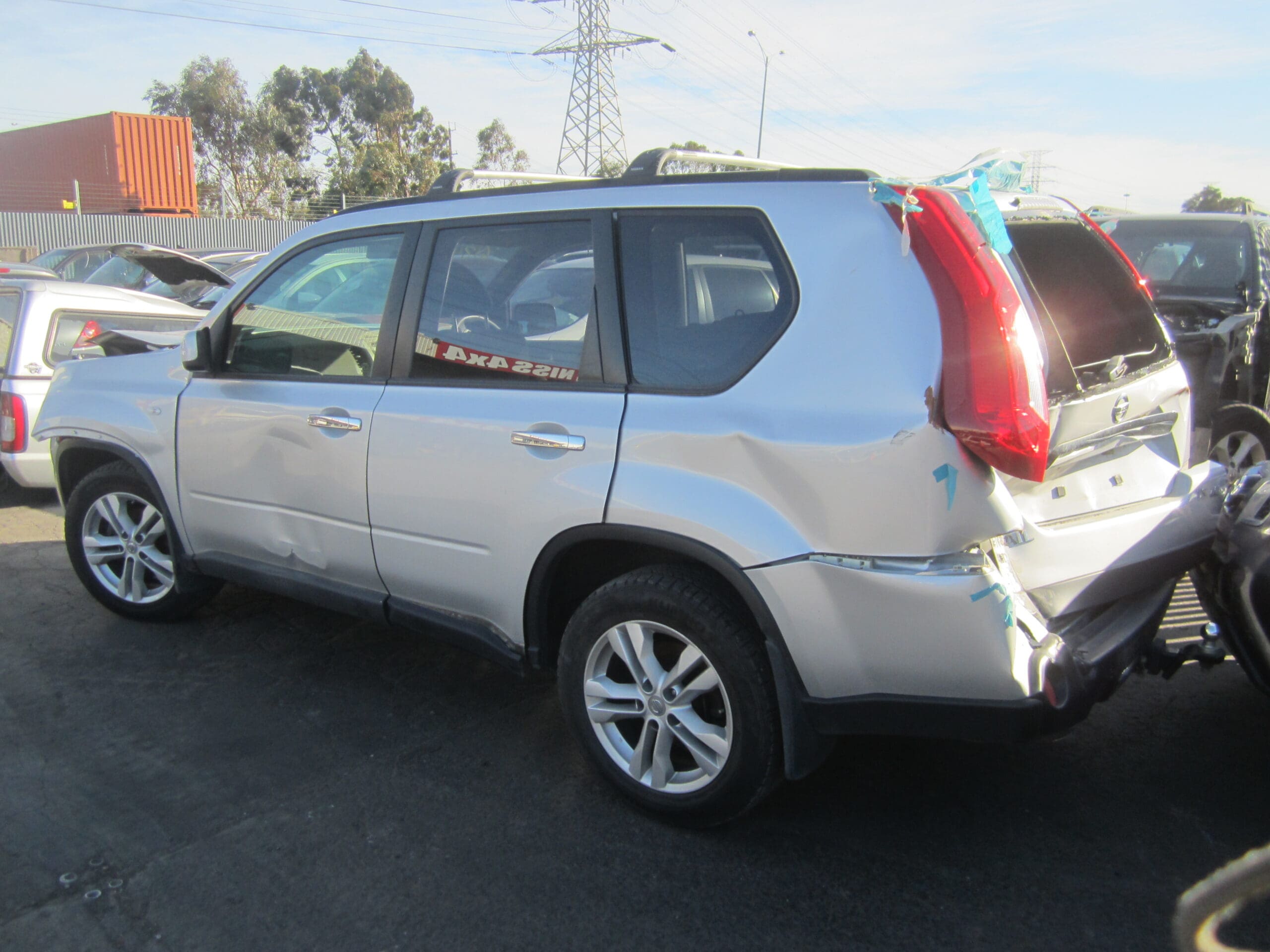 NISSAN X-TRAIL T31 QR25 PETROL 2012 WRECKING
