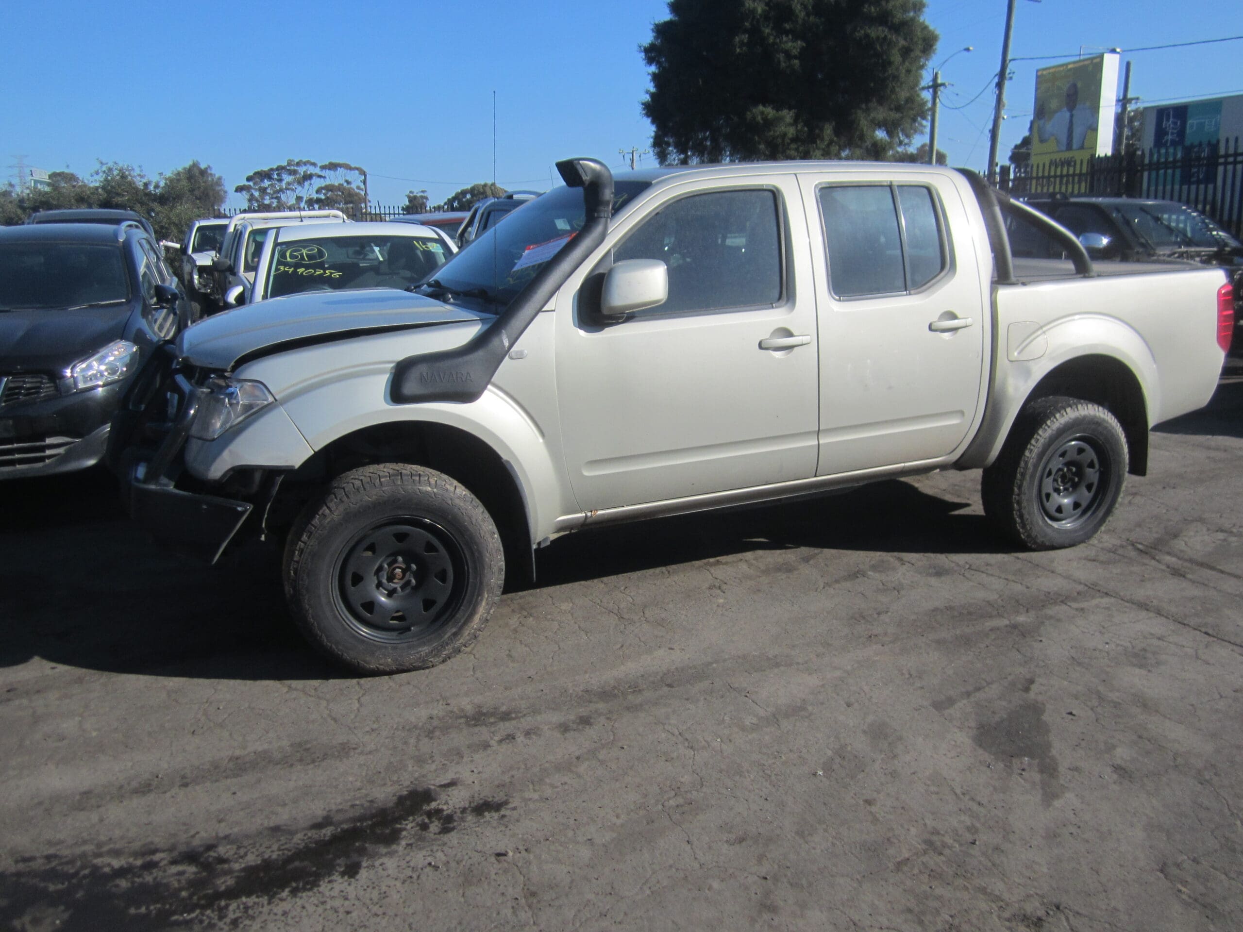 NISSAN NAVARA D40 MNT THAI YD25 DIESEL 2012 WRECKING