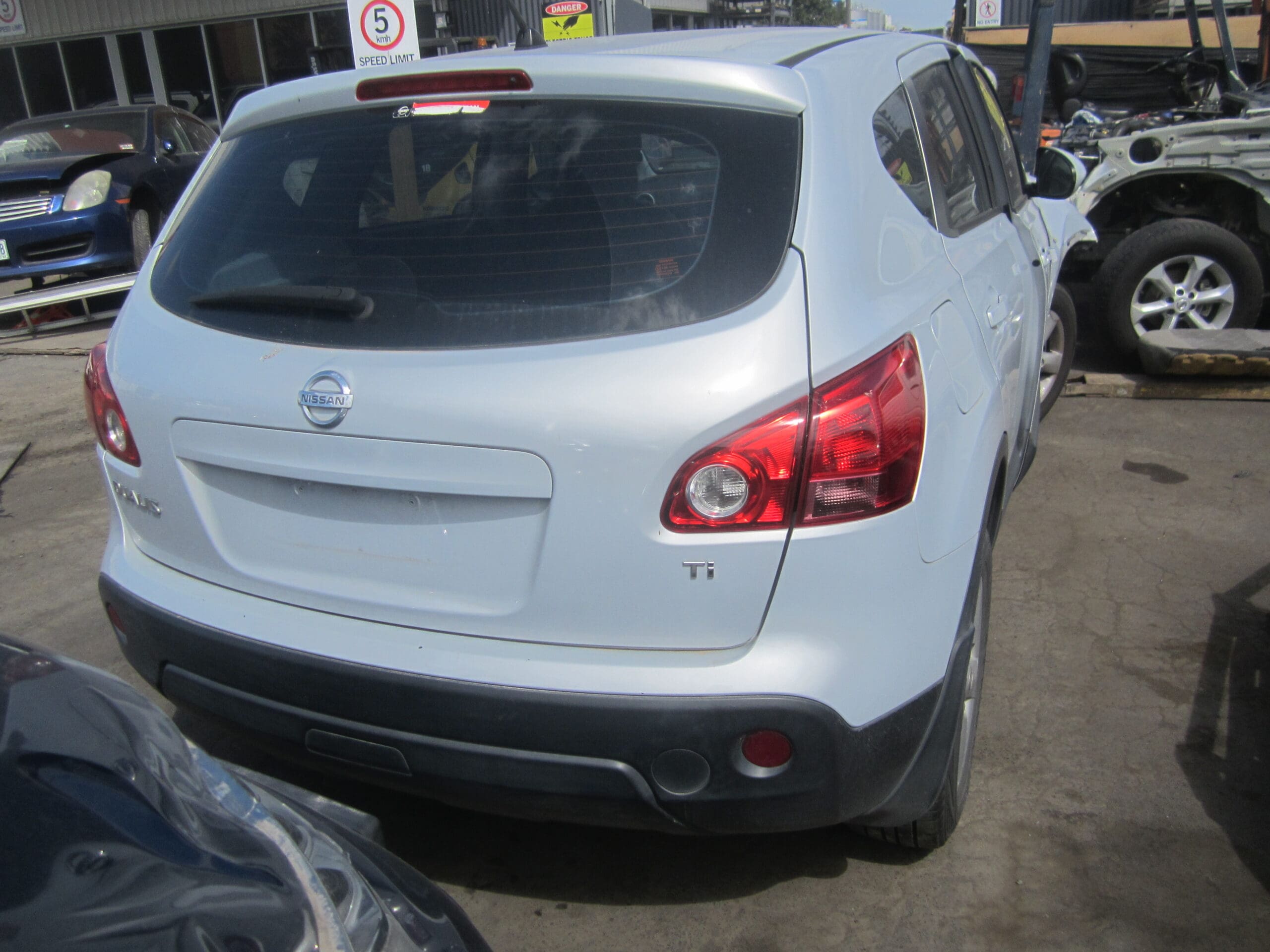 NISSAN DUALIS J10 Ti AUTO 2012 WRECKING