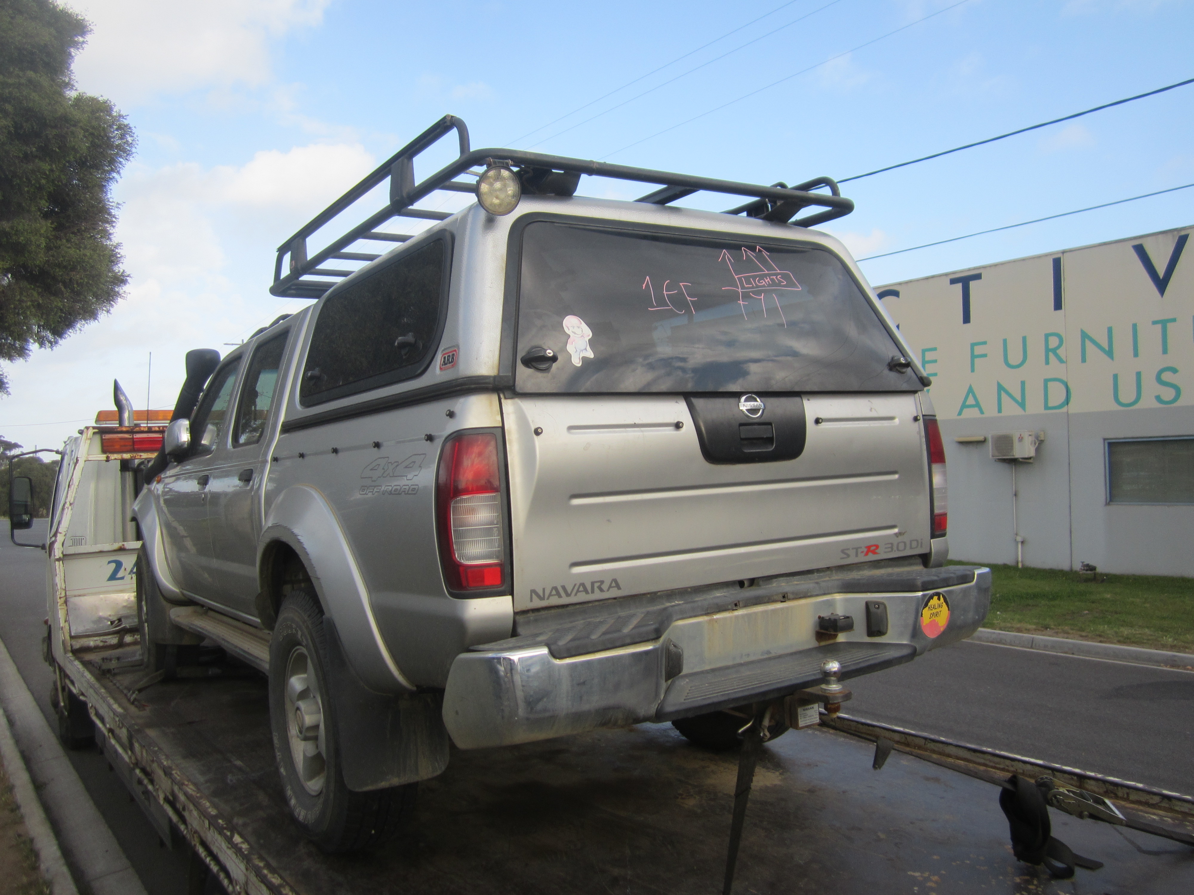 NISSAN NAVARA D22 ZD30 DIESEL DUALCAB SILVER CANOPY 2006 WRECKING