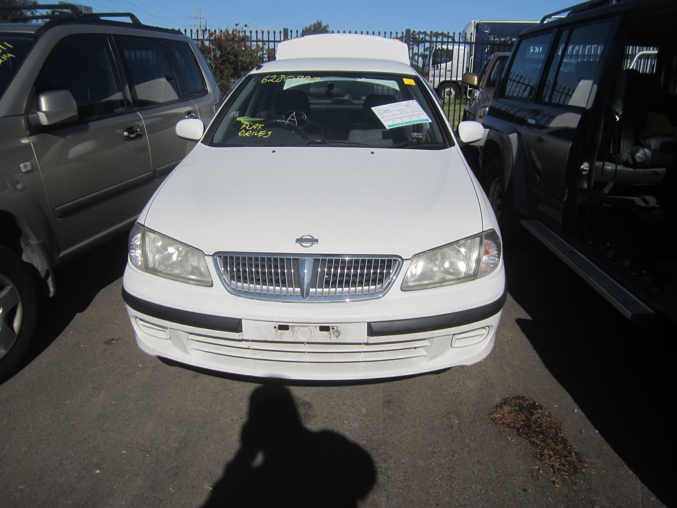 NISSAN PULSAR N16 SEDAN 2001 WRECKING