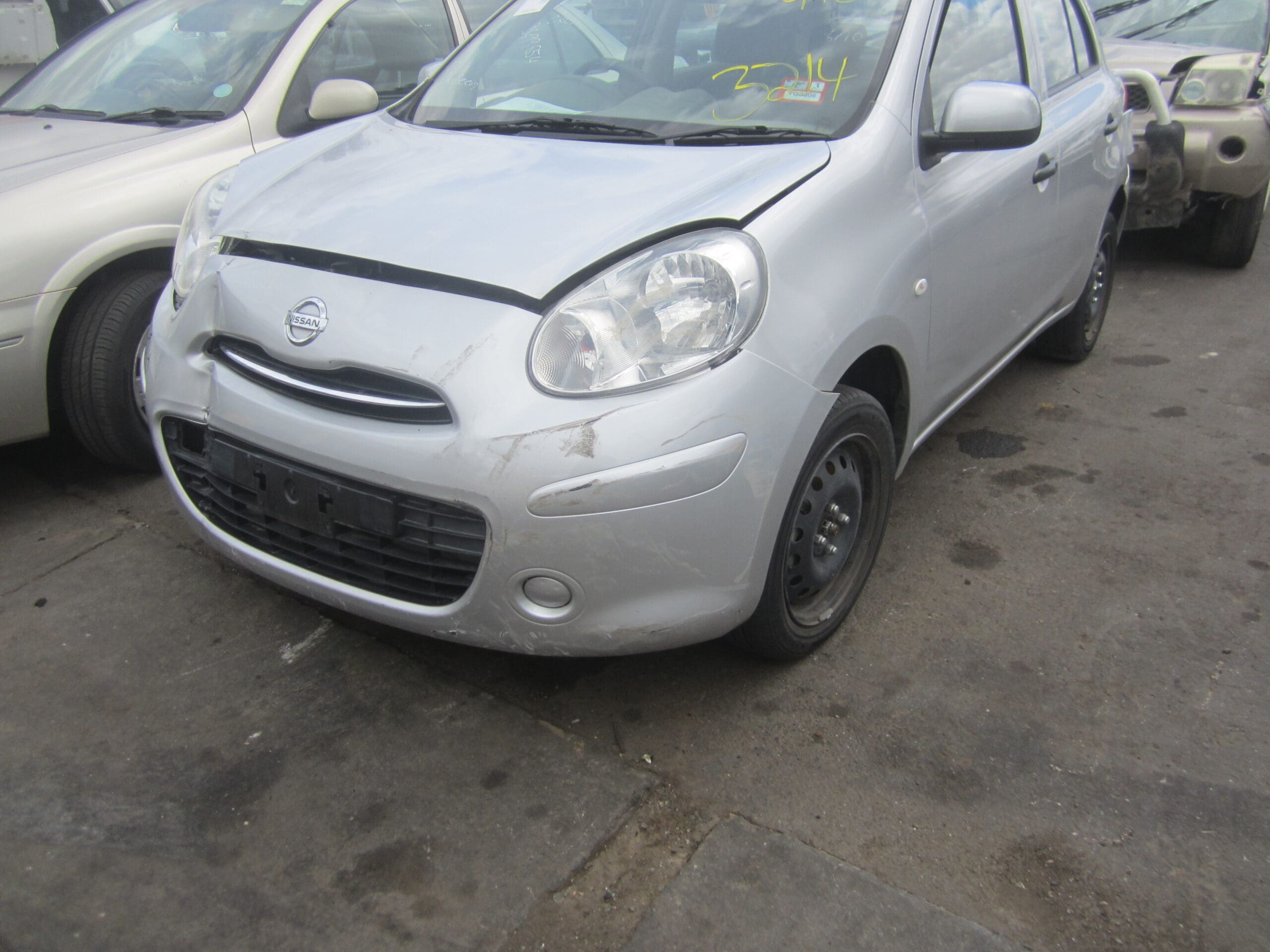 NISSAN MICRA K13 ST-L SILVER 2011 WRECKING