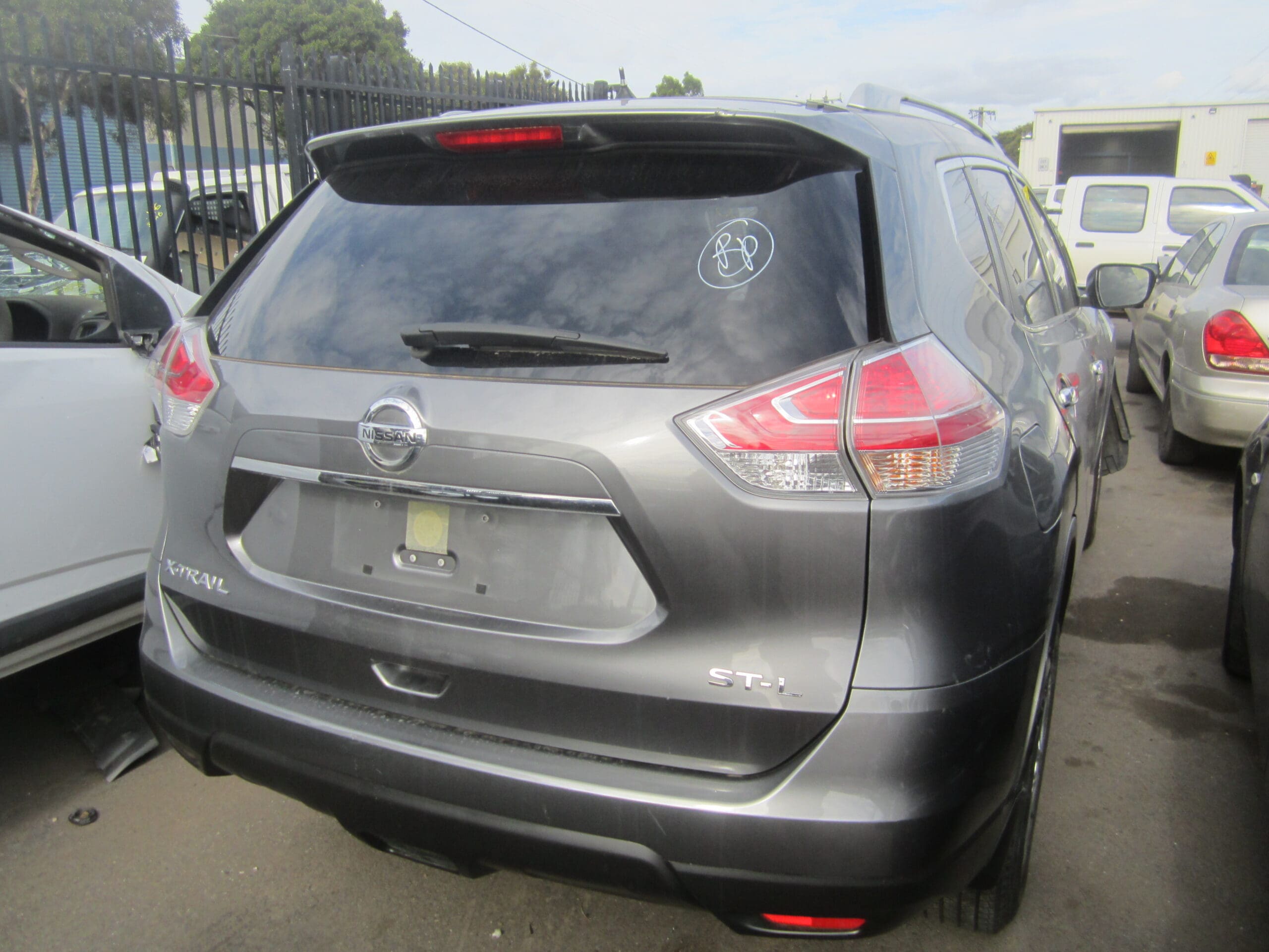 NISSAN X-TRAIL T32 2WD ST-L CVT AUTO 2017 WRECKING
