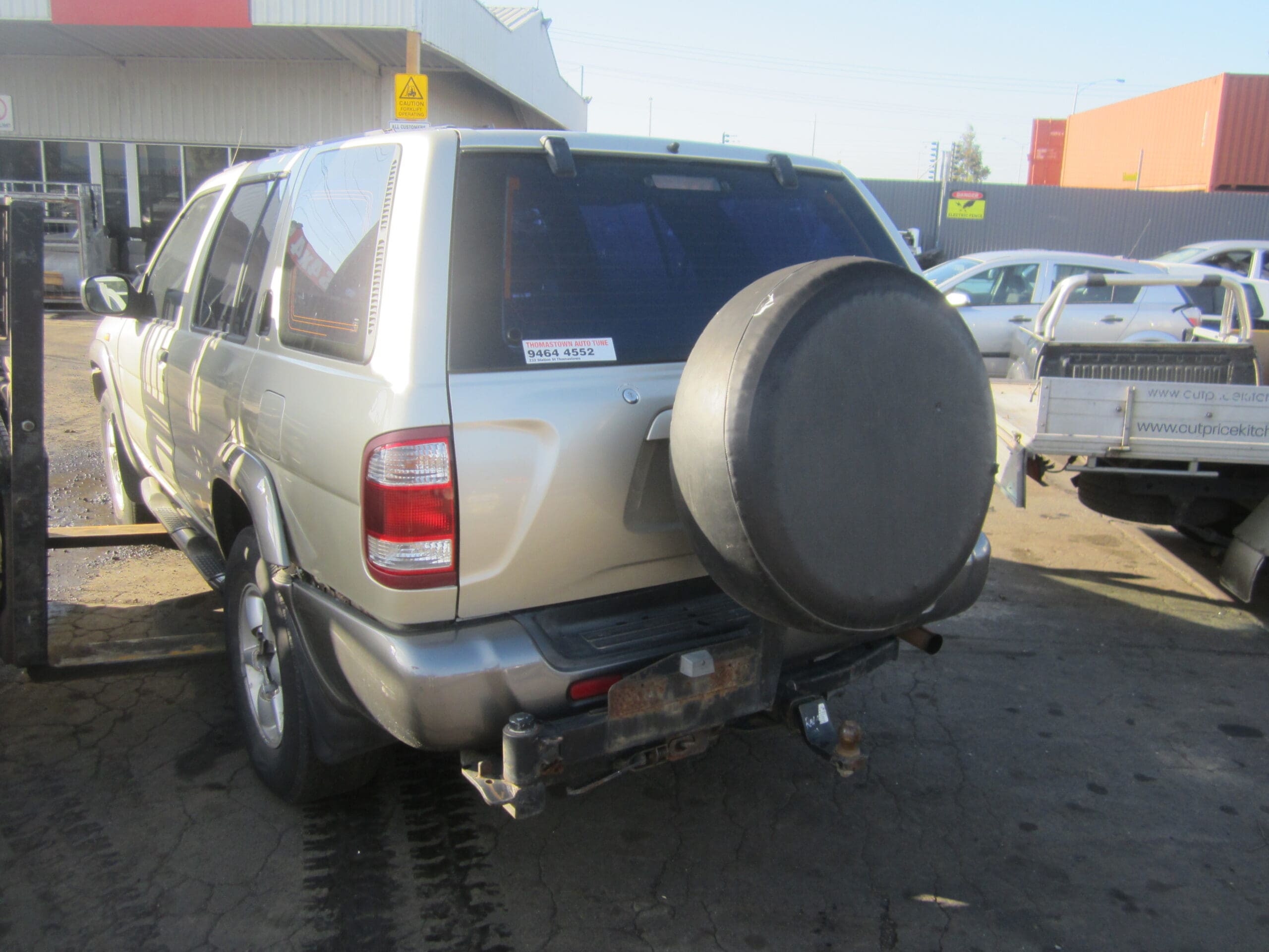 NISSAN PATHFINDER R50 VG33 AUTO 2000 WRECKING