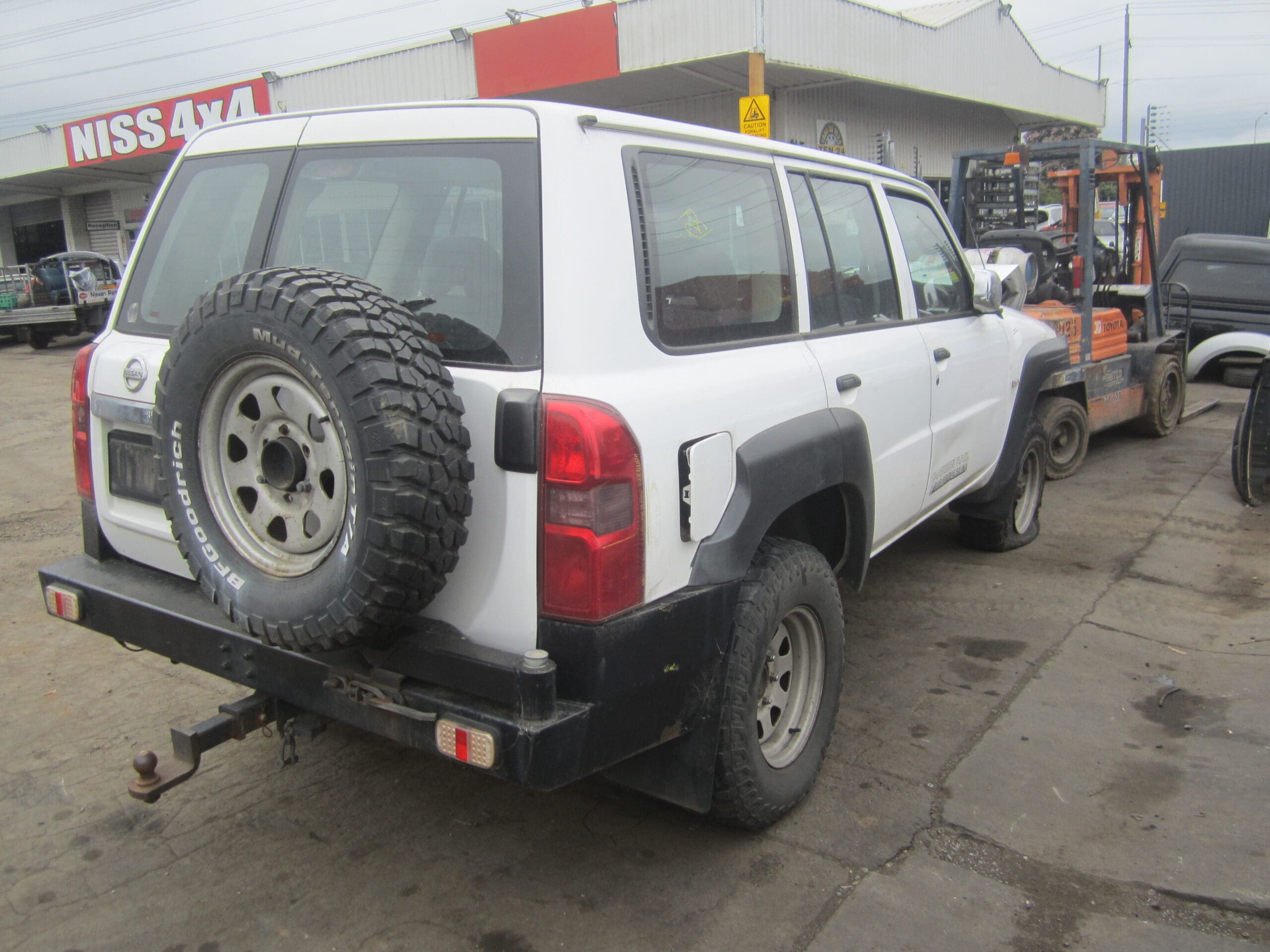 NISSAN PATROL Y61 GU ZD30 COMM RAIL DIESEL 2008 WRECKING